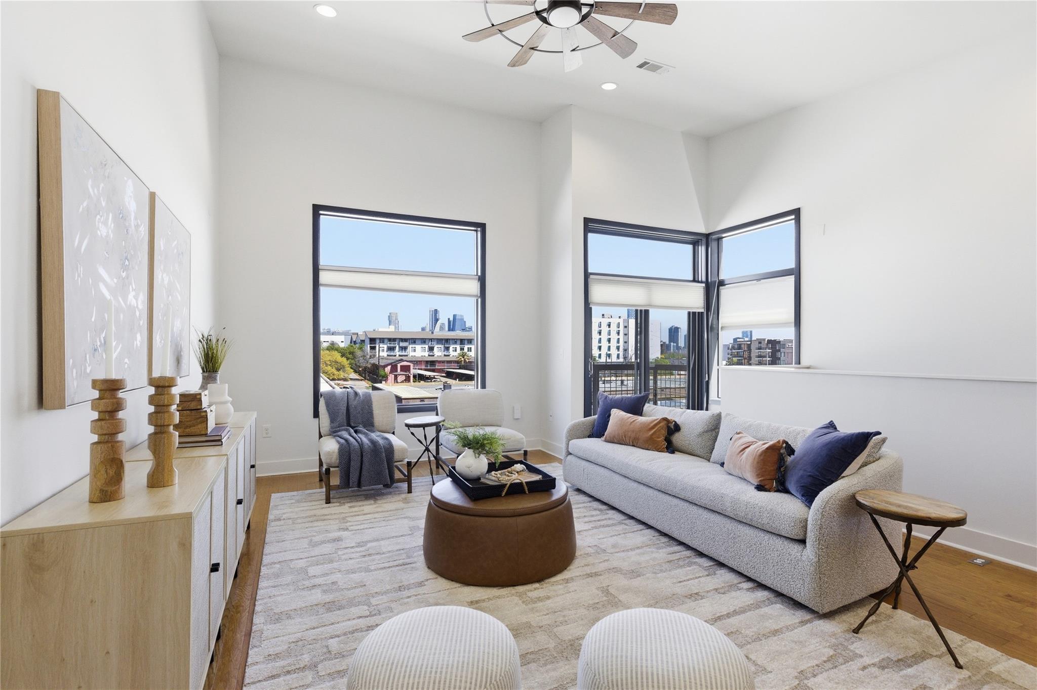 1702 S Lamar Blvd # 12, Austin, TX 78704