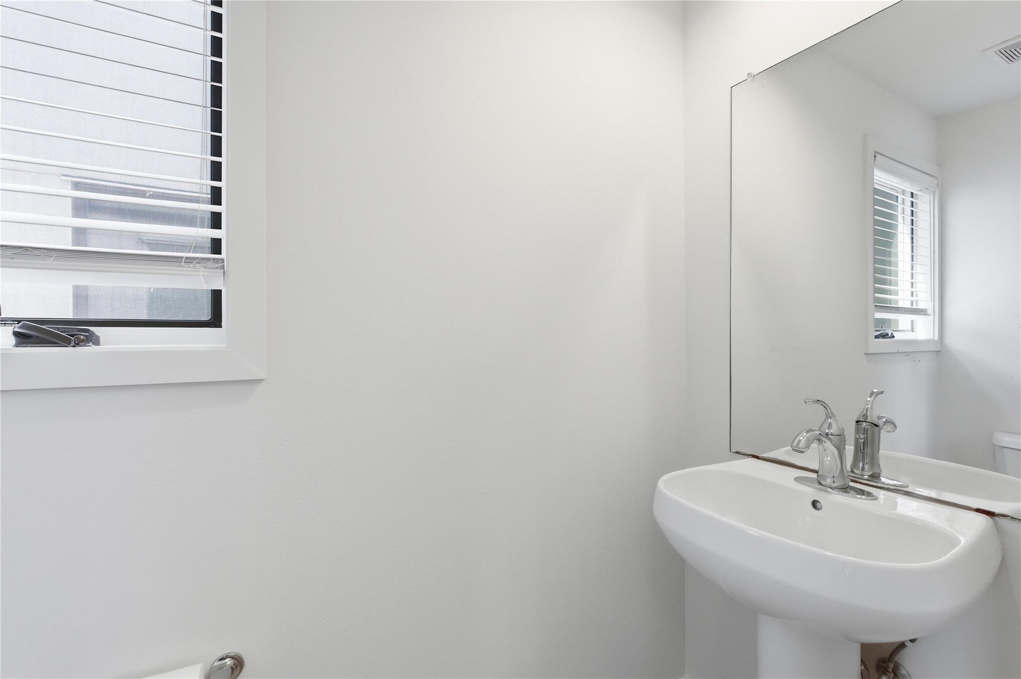 1702 S Lamar Blvd # 12, Austin, TX 78704