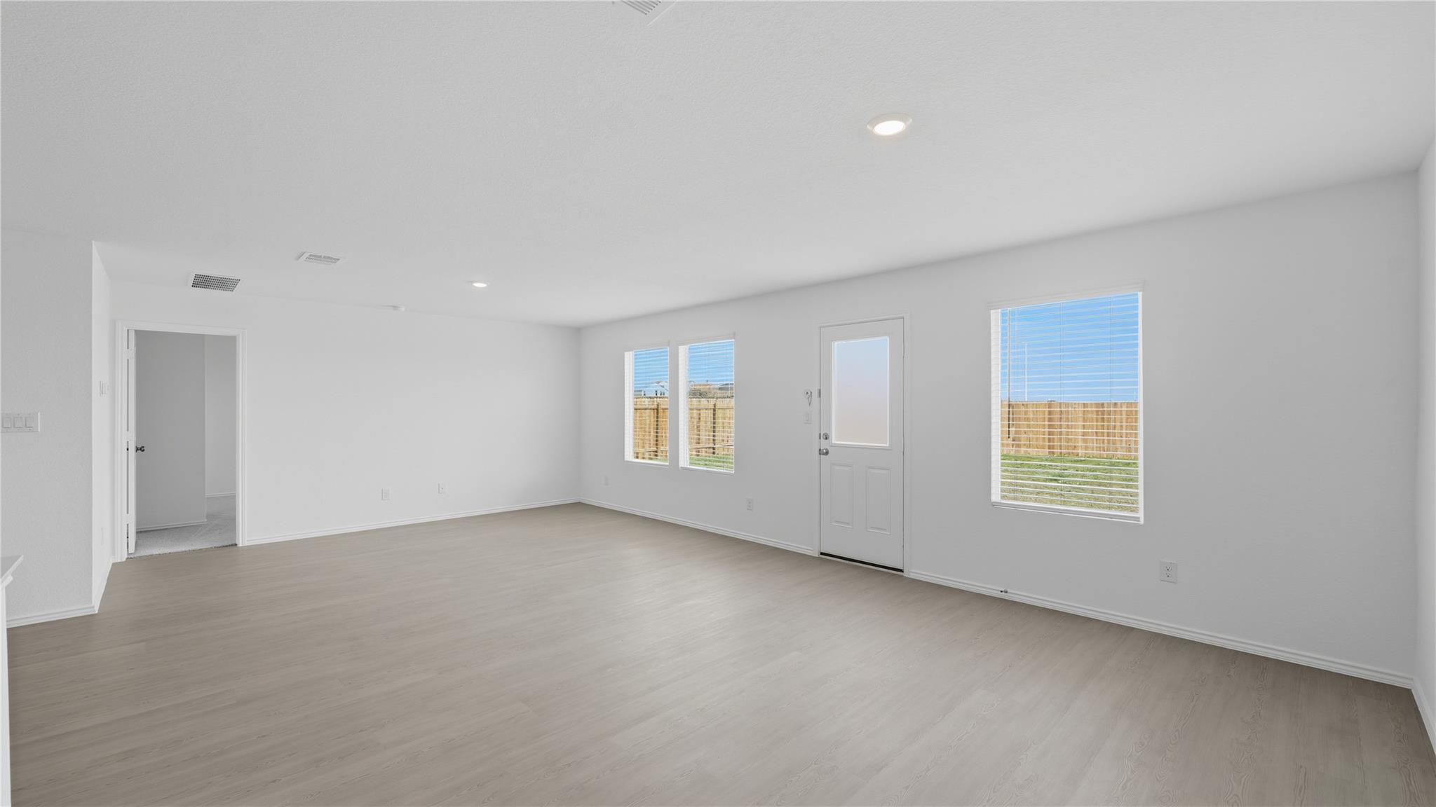 221 Stumpy St, San Marcos, TX 78666