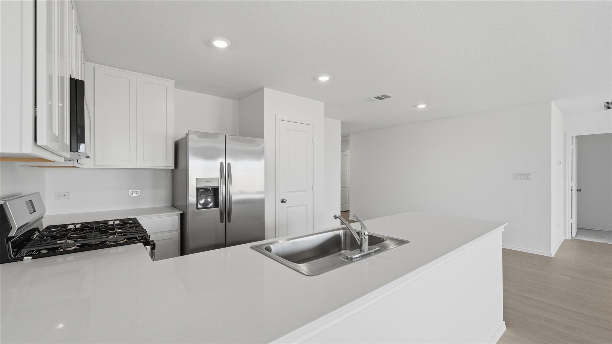 221 Stumpy St, San Marcos, TX 78666