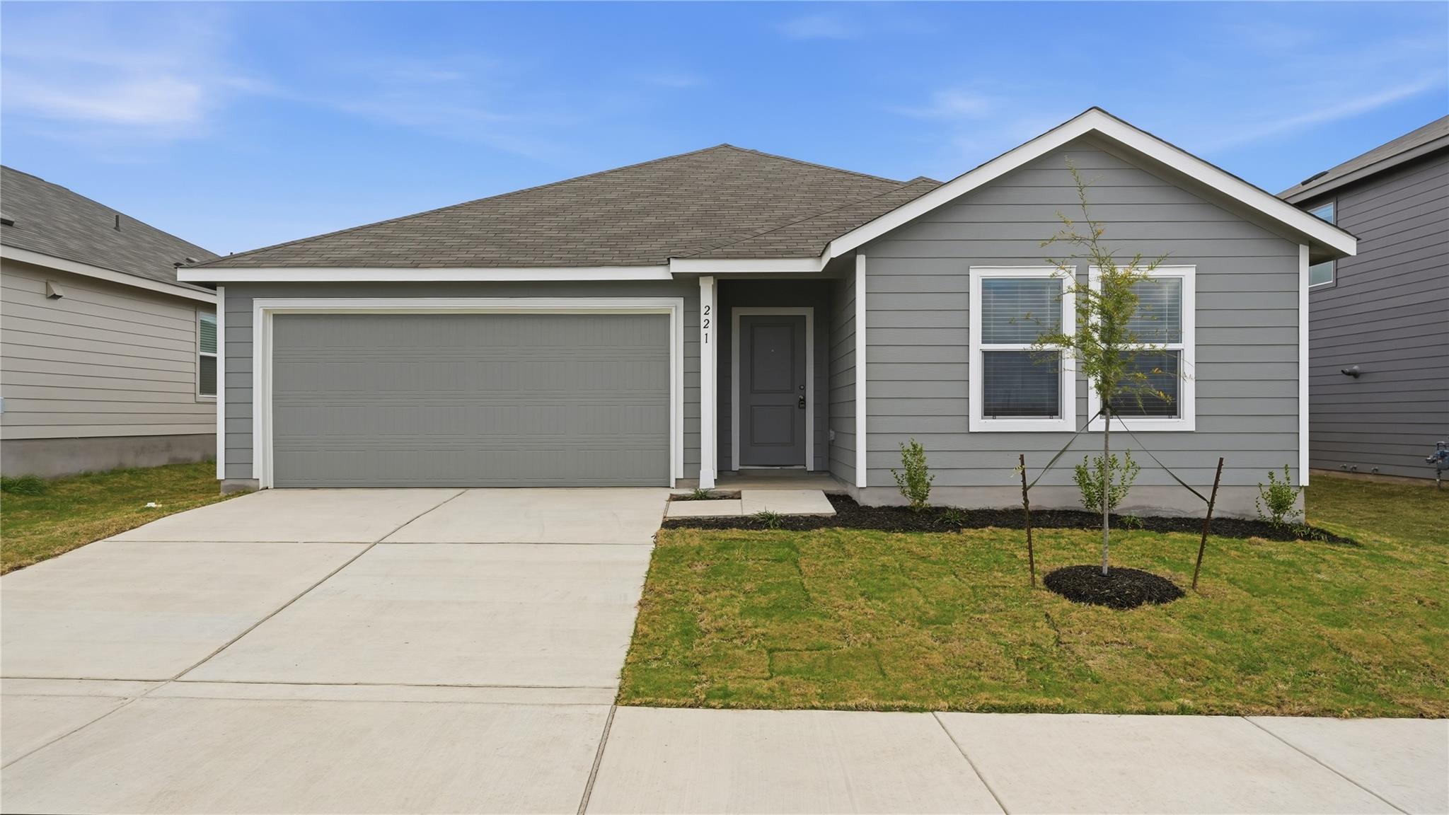 221 Stumpy St, San Marcos, TX 78666