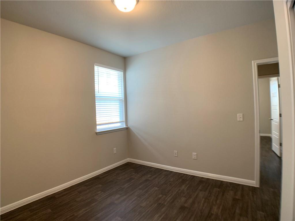 237 Michaelis Dr, Leander, TX 78641