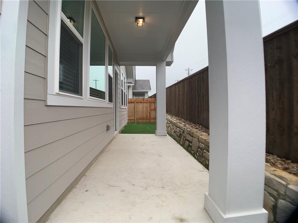 237 Michaelis Dr, Leander, TX 78641