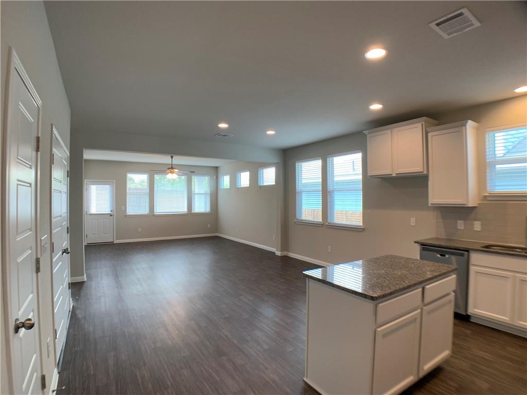 237 Michaelis Dr, Leander, TX 78641