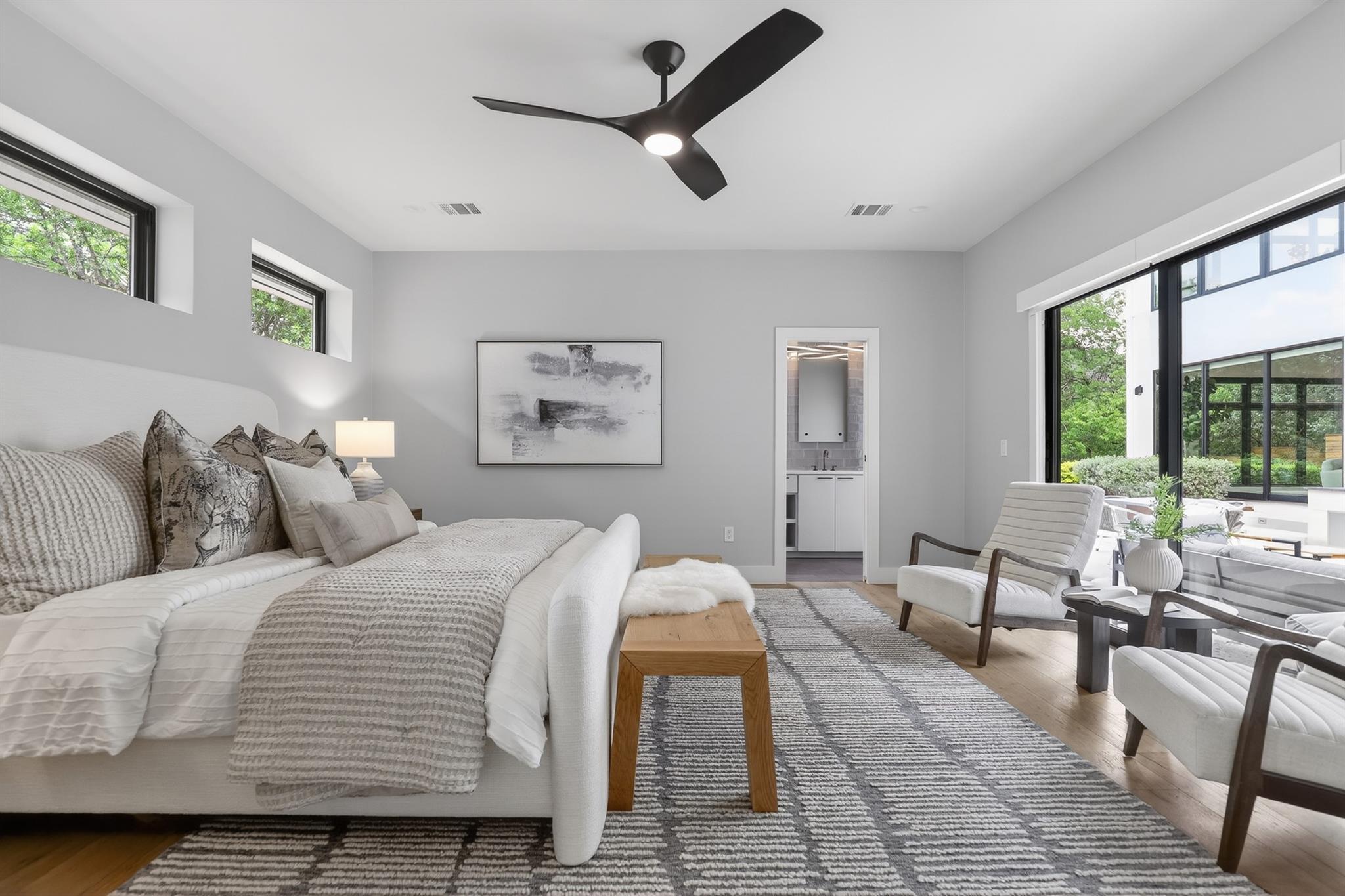 3206 Thousand Oaks Dr, Austin, TX 78746