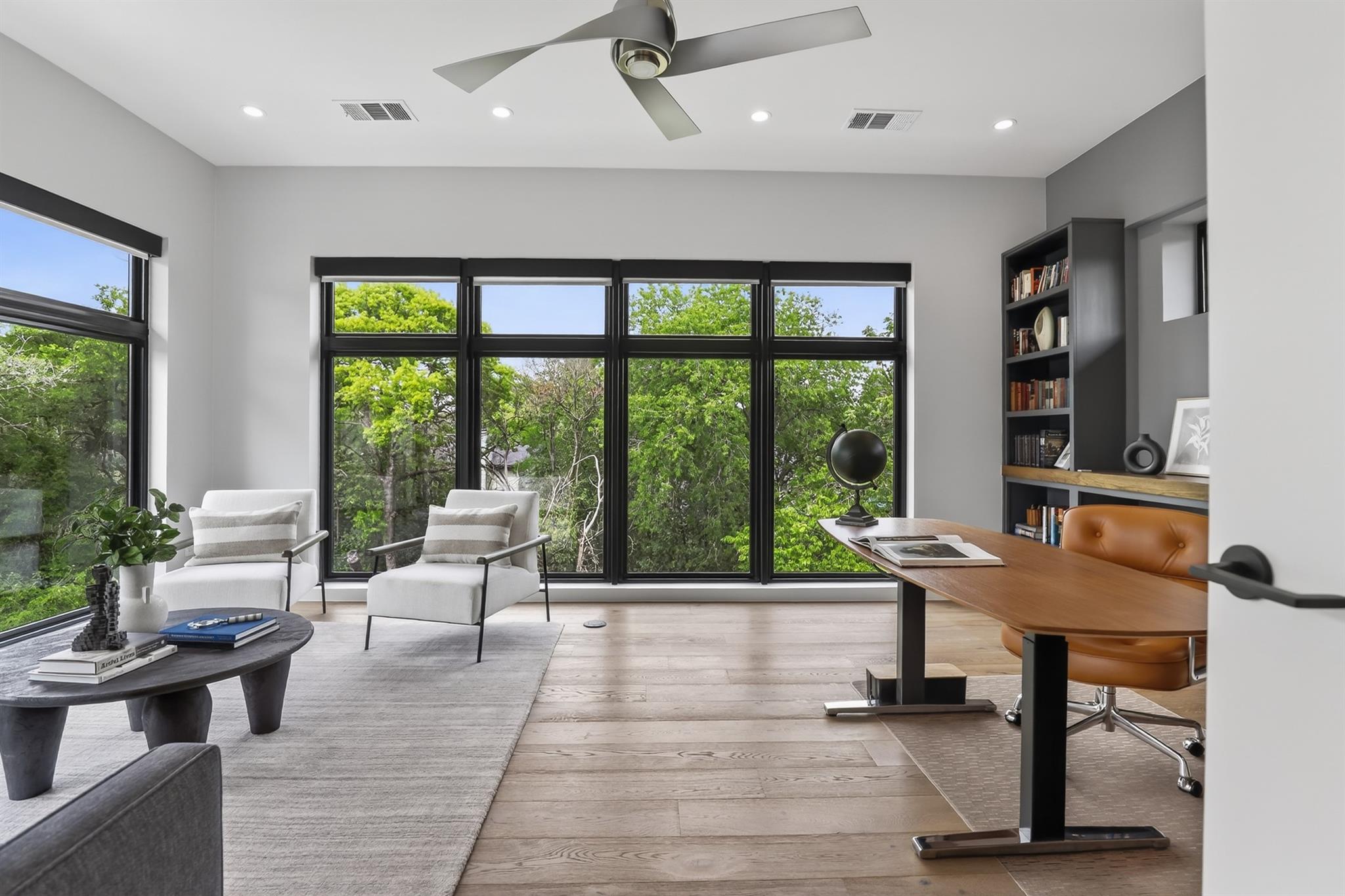 3206 Thousand Oaks Dr, Austin, TX 78746