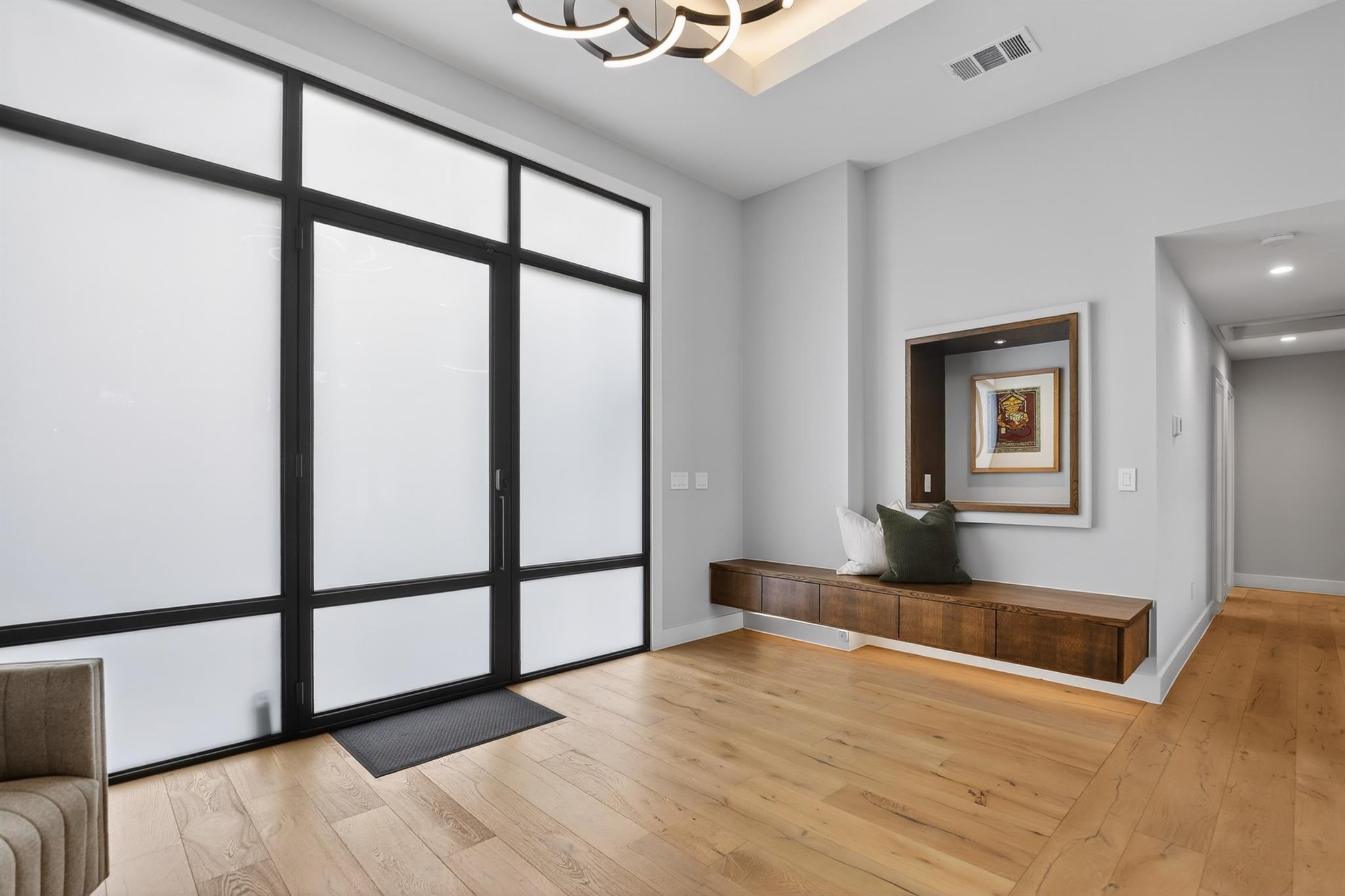 3206 Thousand Oaks Dr, Austin, TX 78746