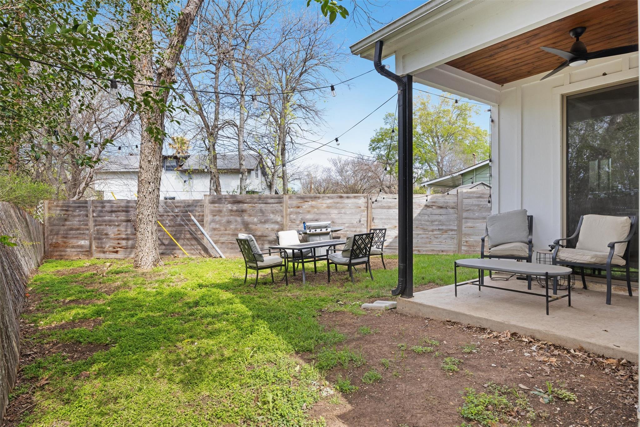 4502 Banister Ln # B, Austin, TX 78745