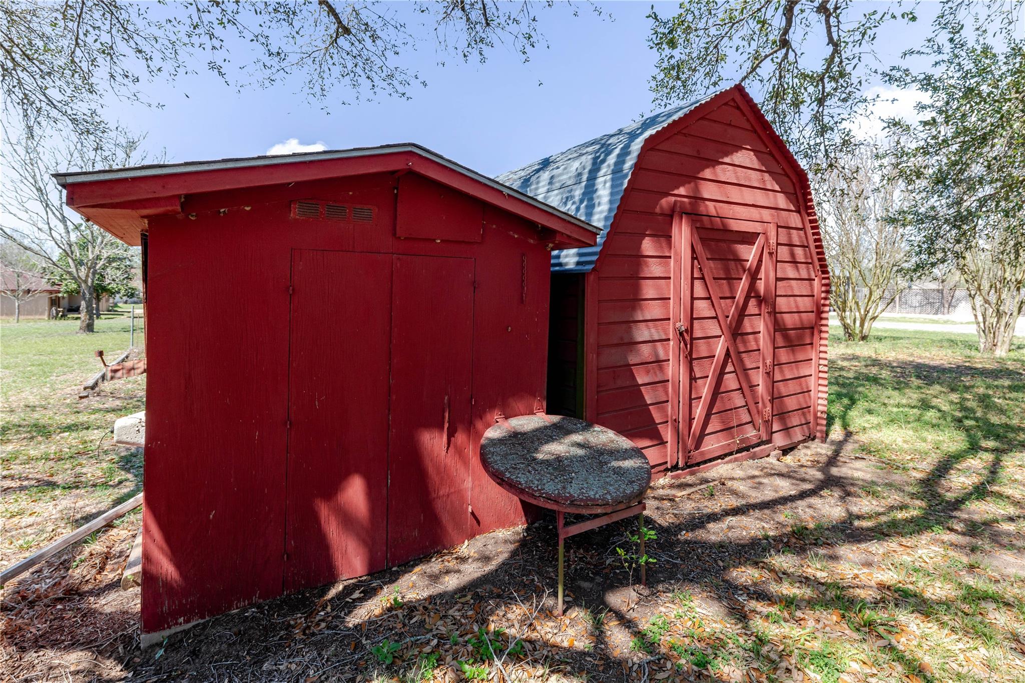 182 Norma Jean Blvd, Smithville, TX 78957