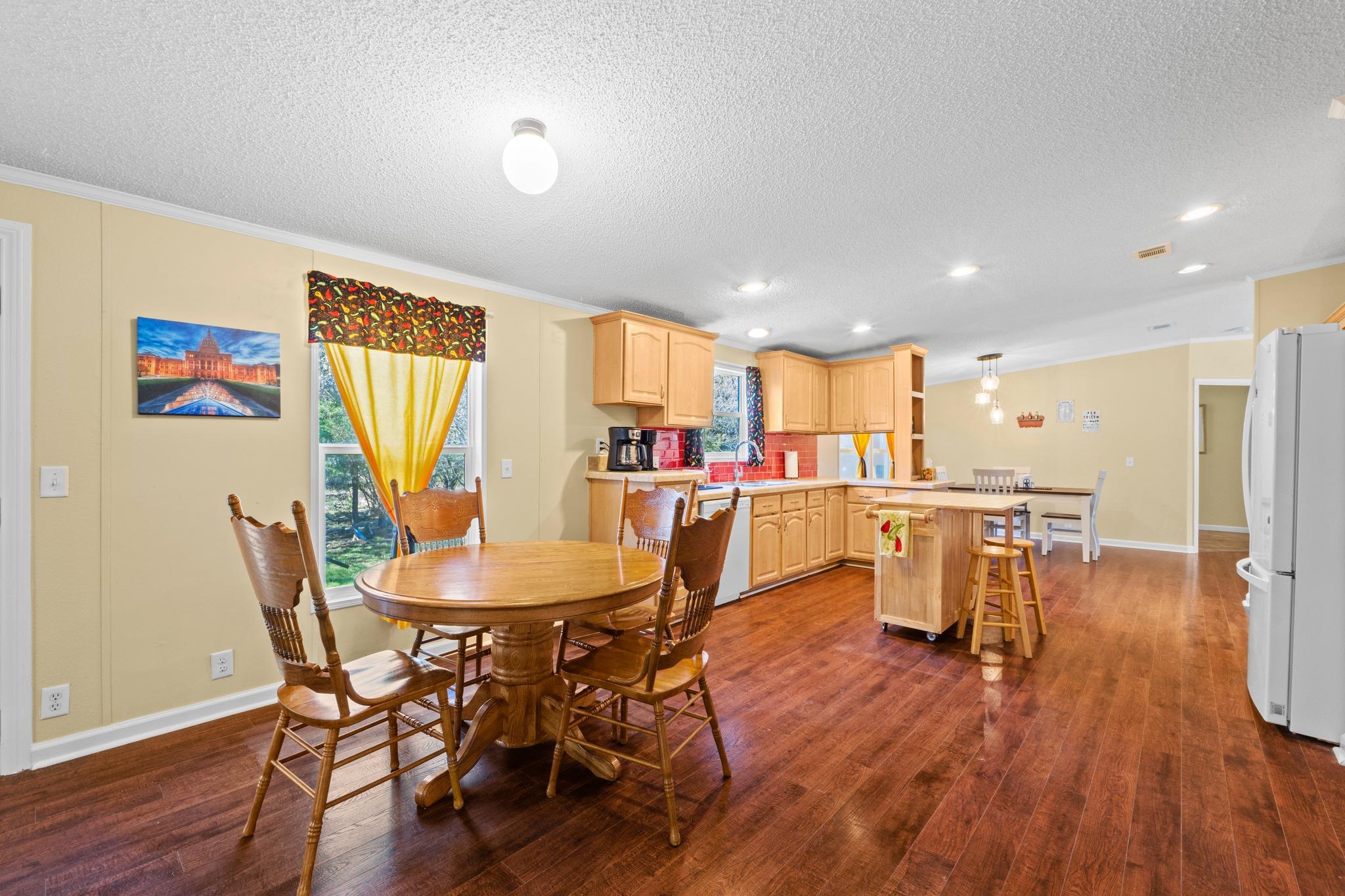 700 Mustang Ln, Killeen, TX 76549