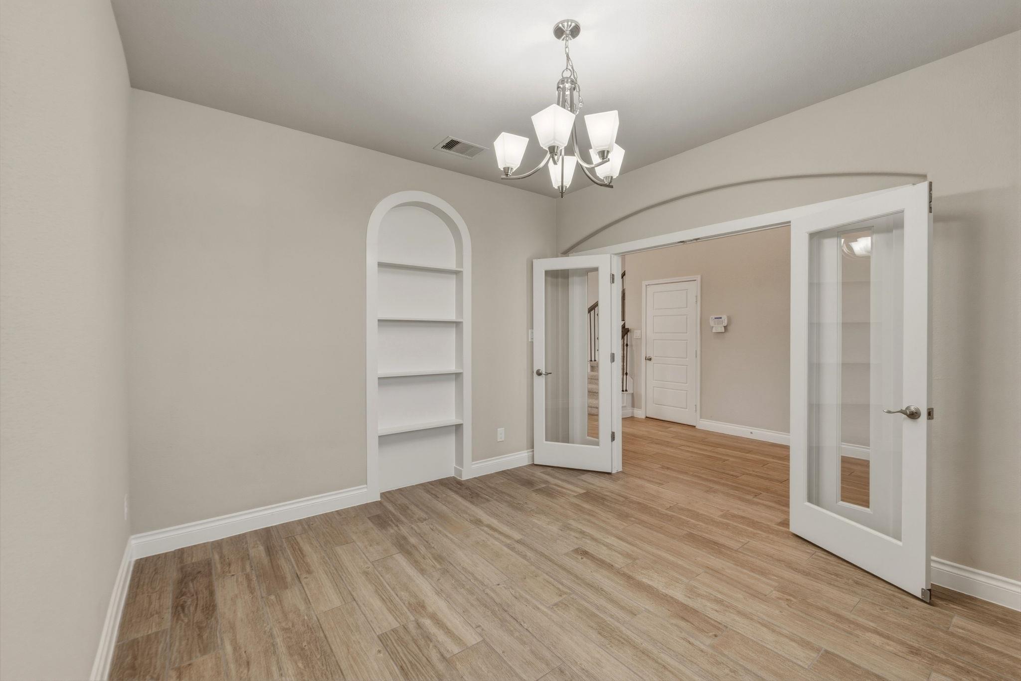 1320 LOW BRANCH Ln, Leander, TX 78641