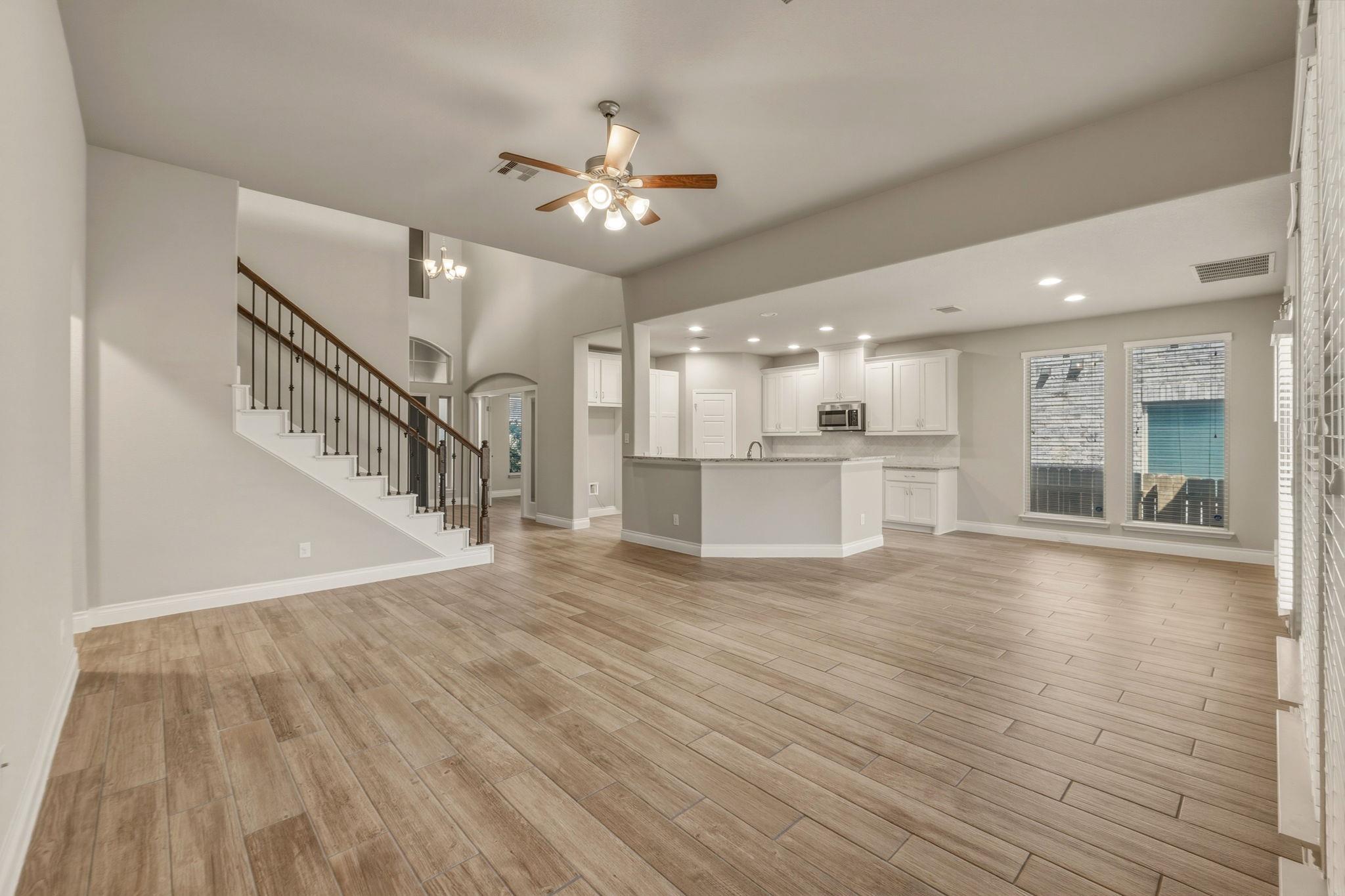 1320 LOW BRANCH Ln, Leander, TX 78641