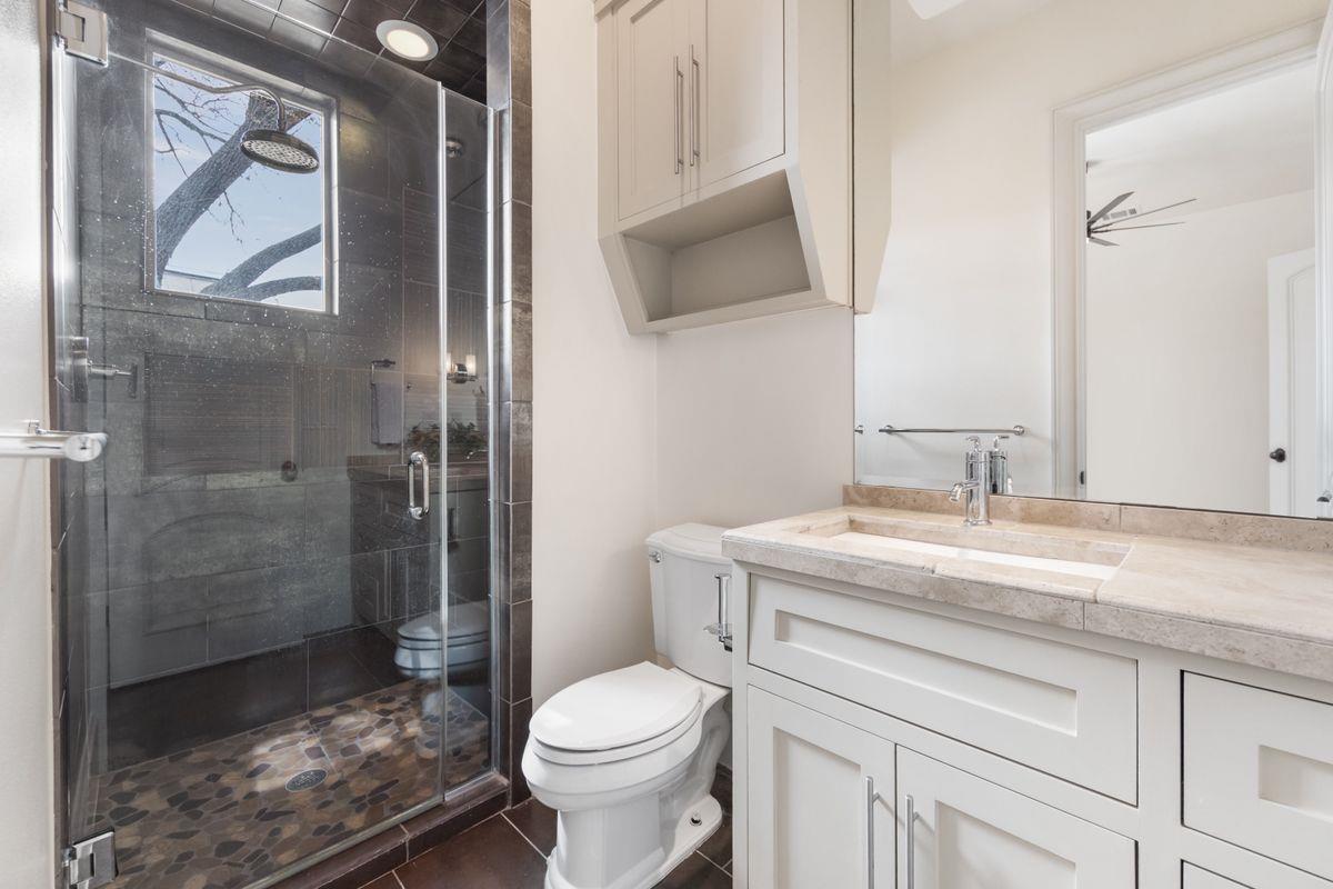 2002 Kinney Ave # A, Austin, TX 78704