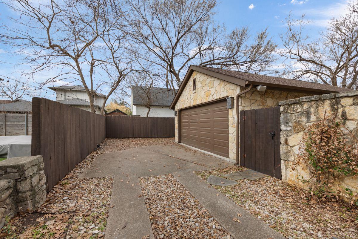 2002 Kinney Ave # A, Austin, TX 78704