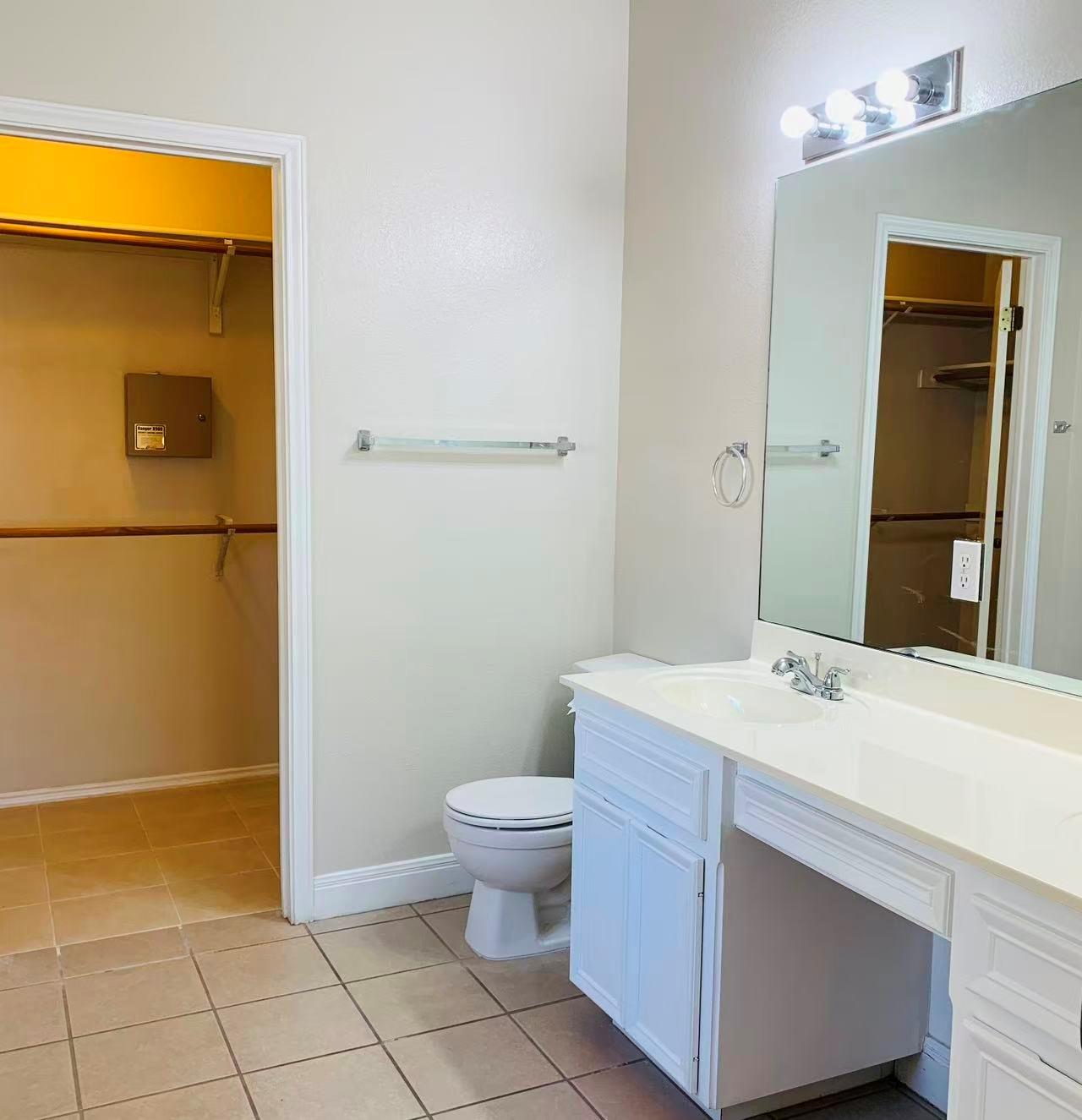 1114 Blue Fox Dr, Austin, TX 78753