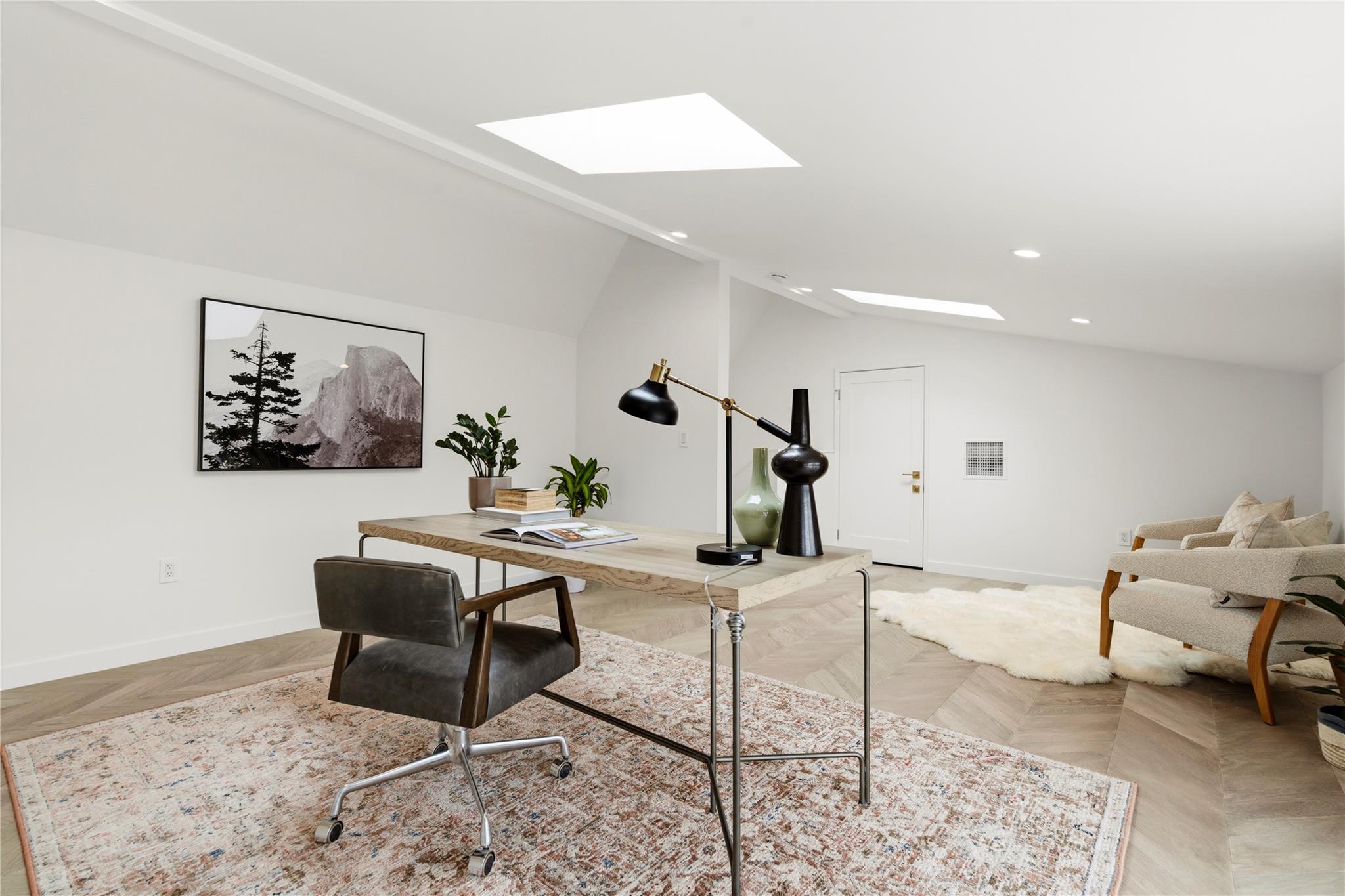 2306 S 2nd St, Austin, TX 78704