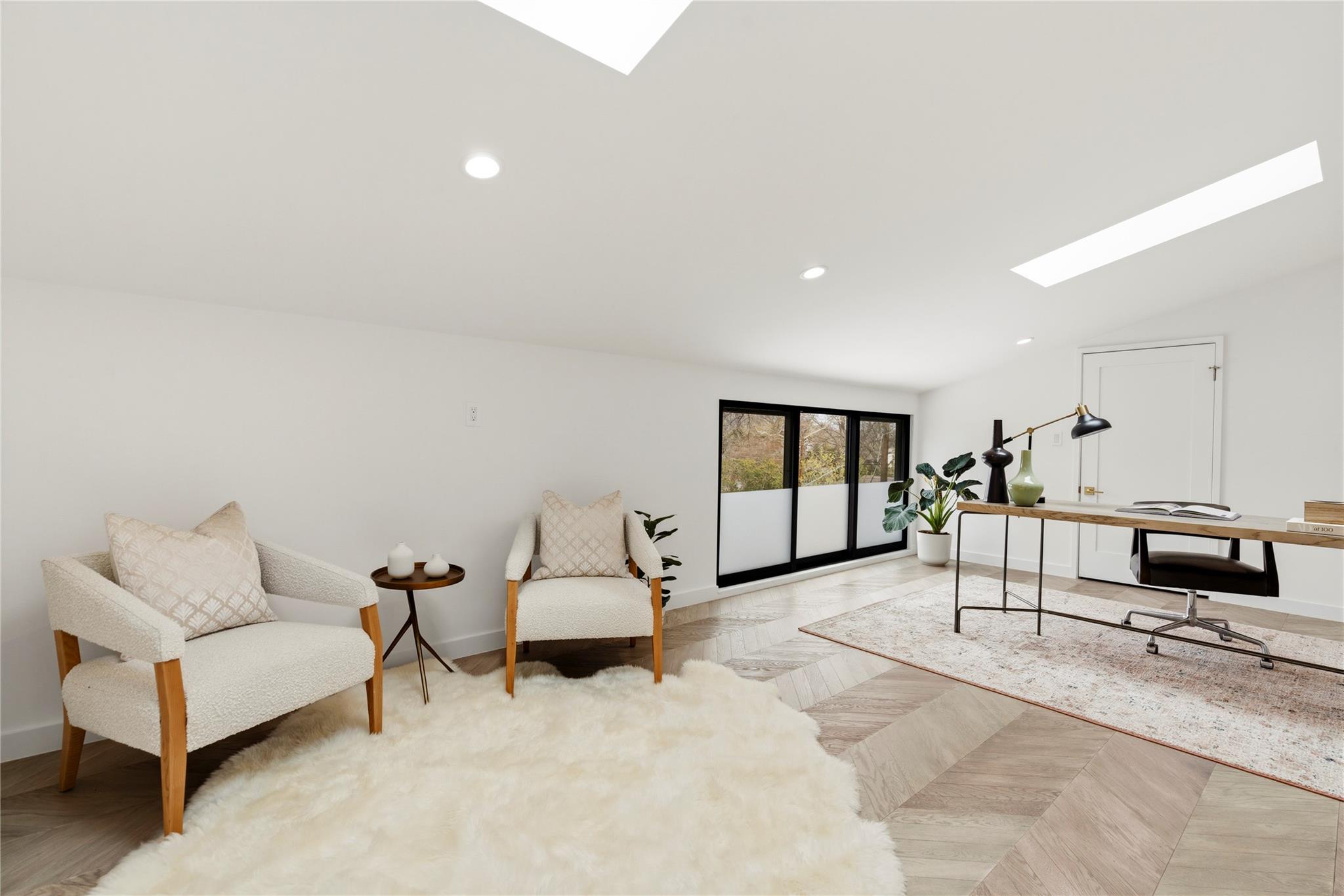 2306 S 2nd St, Austin, TX 78704