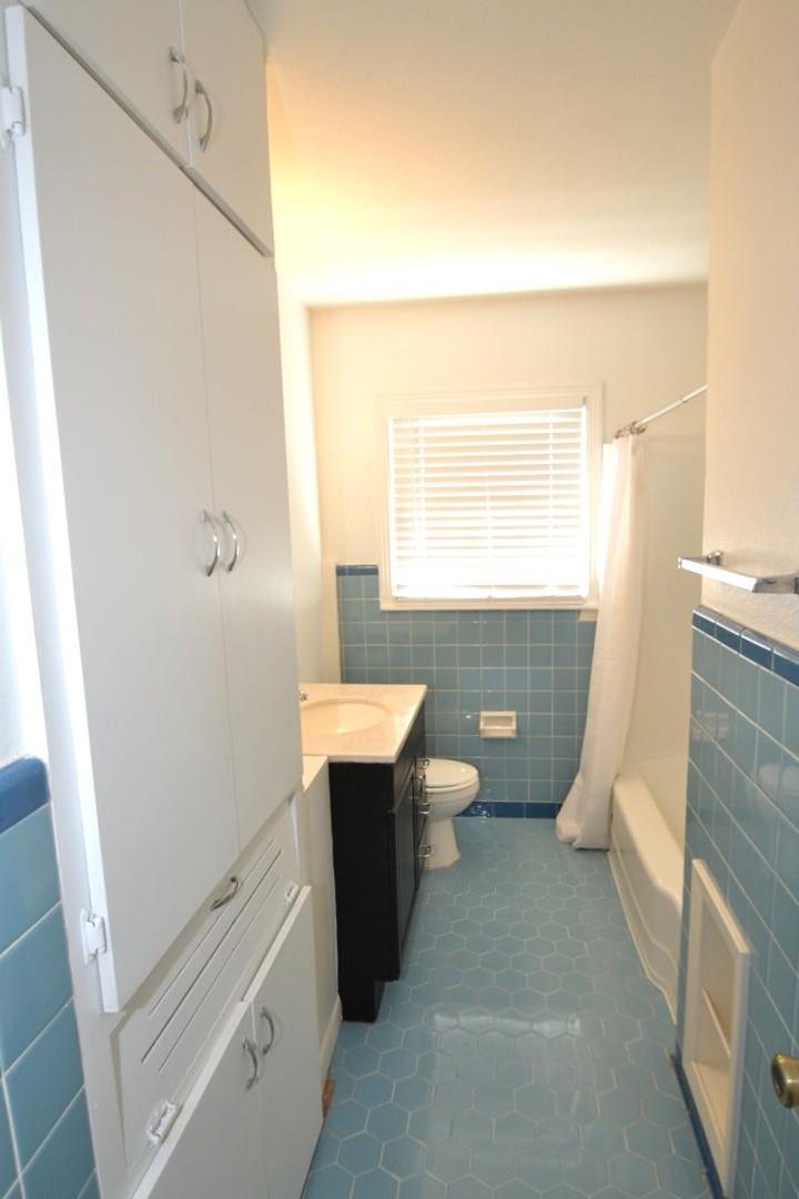 1211 Ridgemont Dr, Austin, TX 78723