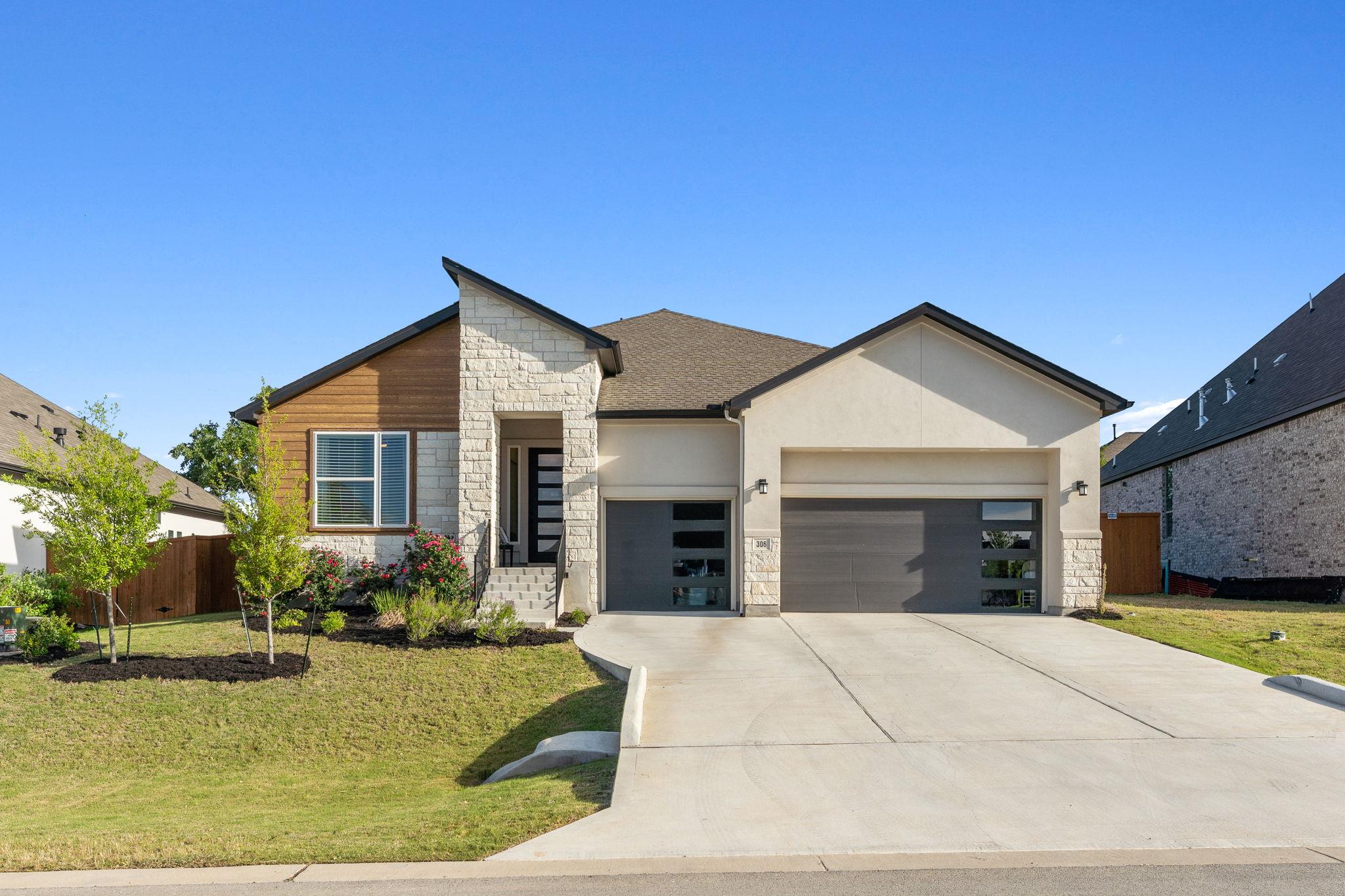 306 Bridge Water Loop, Dripping Springs, TX 78620