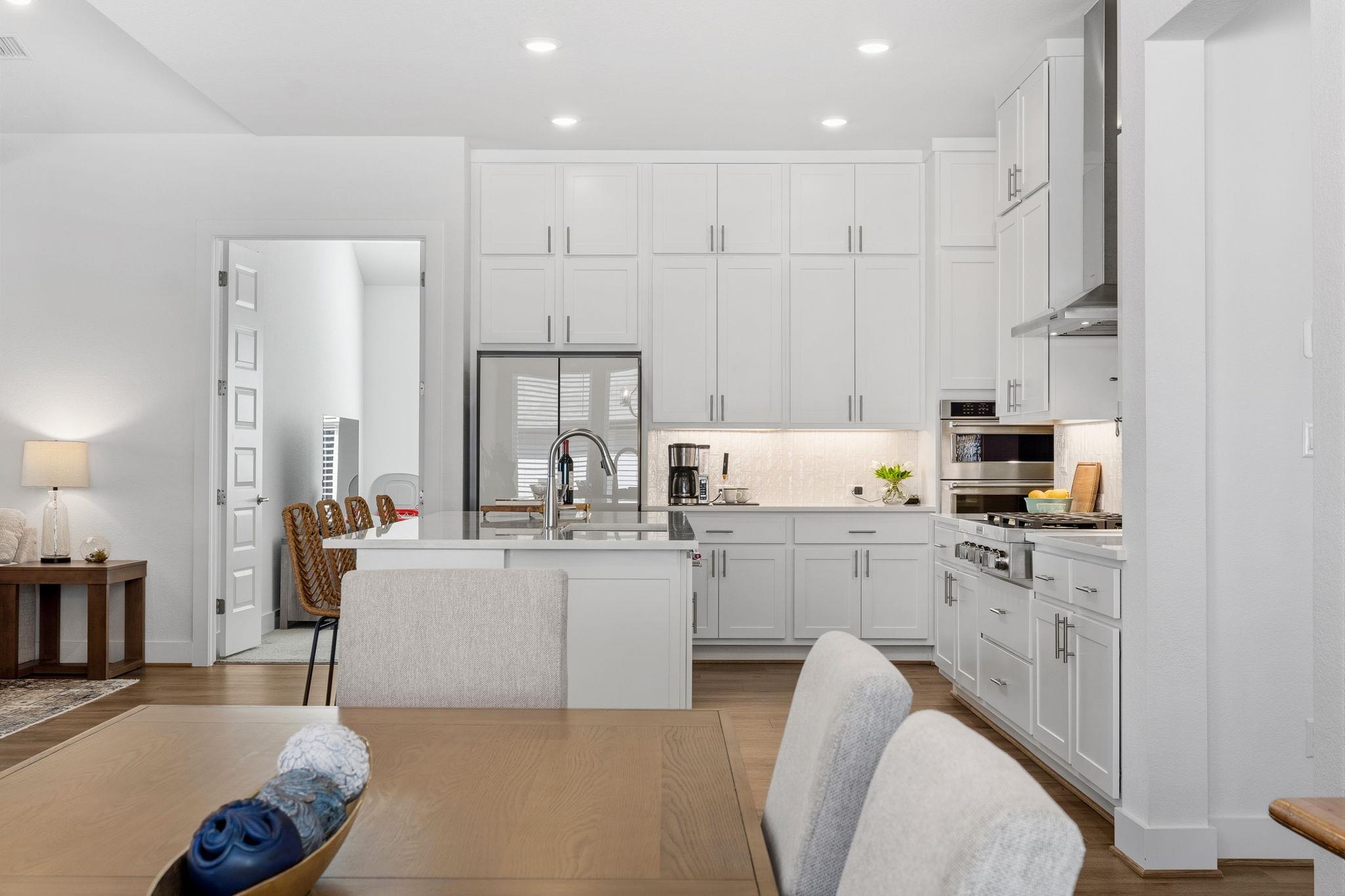 306 Bridge Water Loop, Dripping Springs, TX 78620