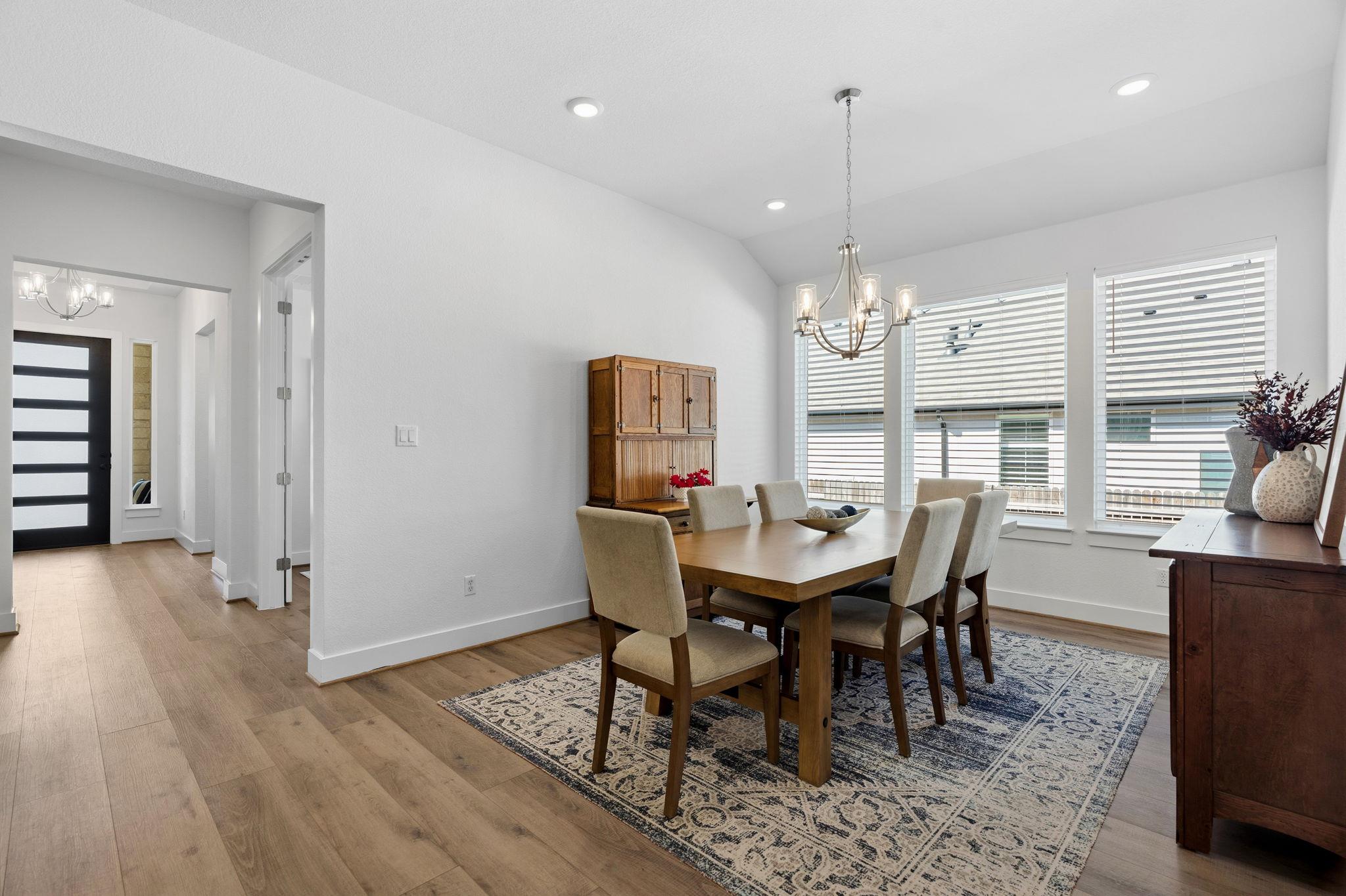 306 Bridge Water Loop, Dripping Springs, TX 78620