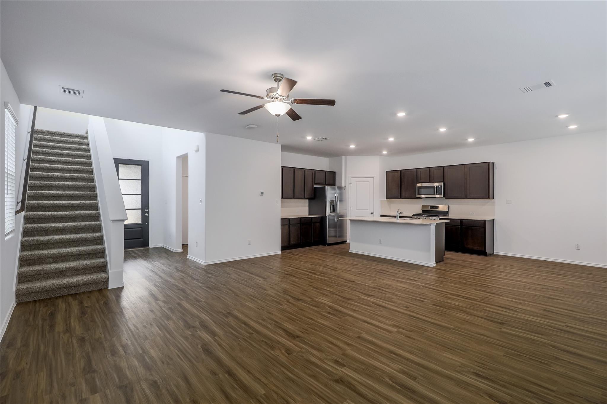 818 Affazia Ln, Georgetown, TX 78628