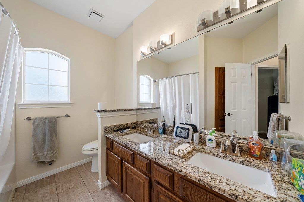 2008 Lancaster St, San Marcos, TX 78666