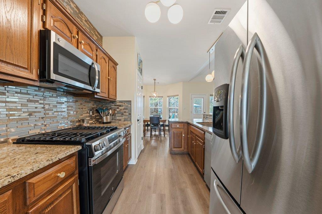 2008 Lancaster St, San Marcos, TX 78666