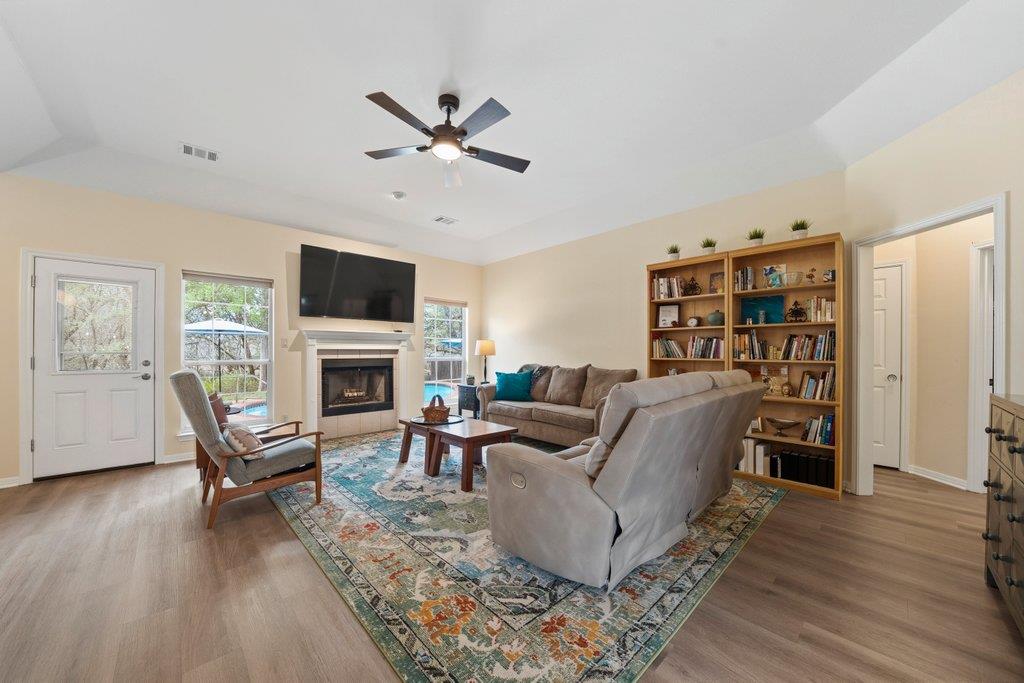 2008 Lancaster St, San Marcos, TX 78666