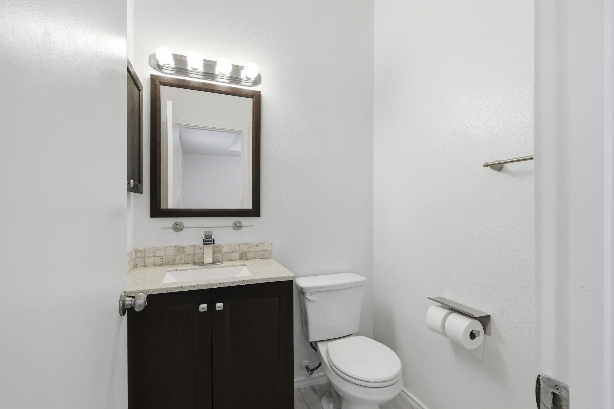 508 Bentwood Dr, Leander, TX 78641