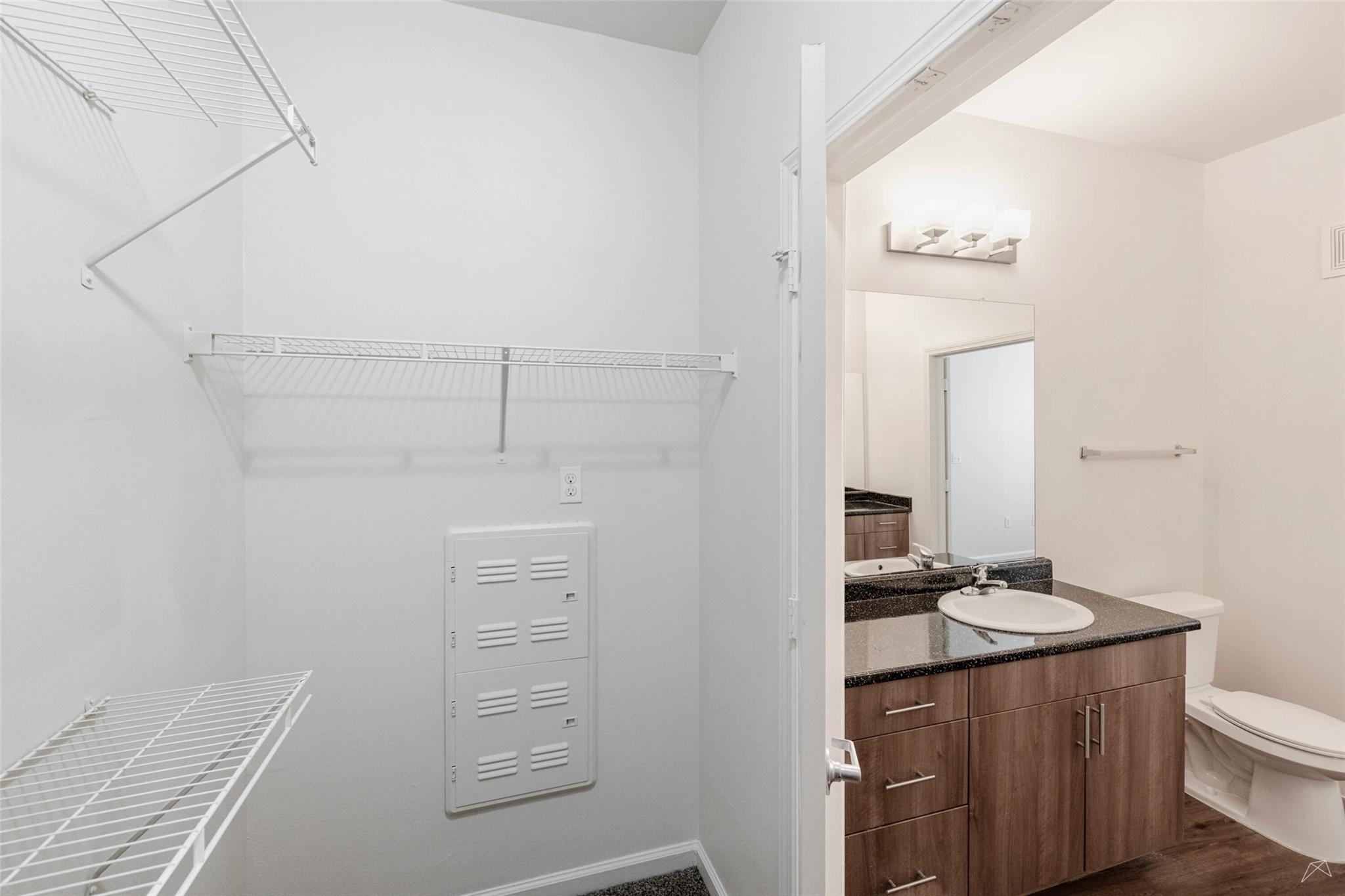 5605 Springdale Rd # 3-3-3402, Austin, TX 78723