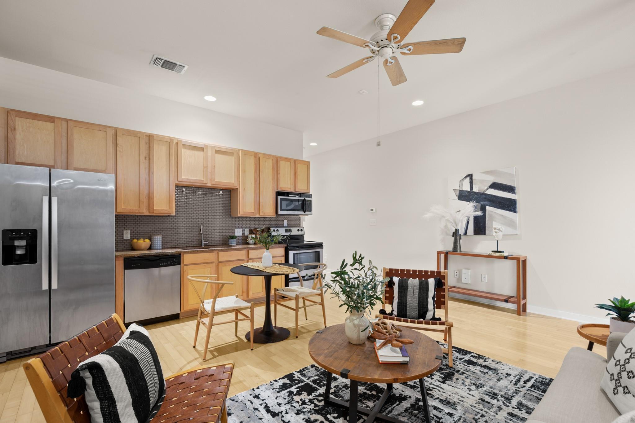 2931 E 12th St # 201, Austin, TX 78702