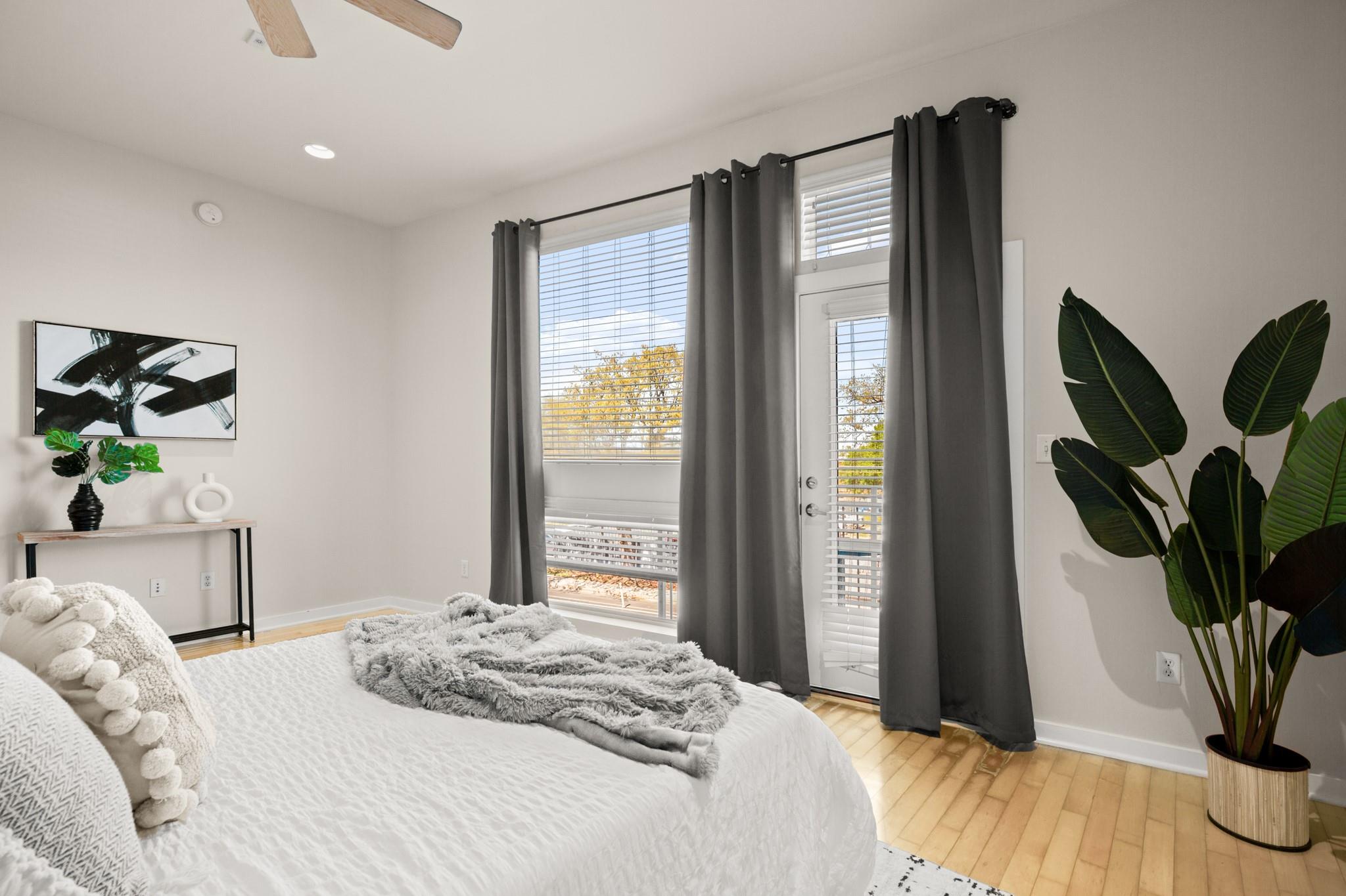 2931 E 12th St # 201, Austin, TX 78702