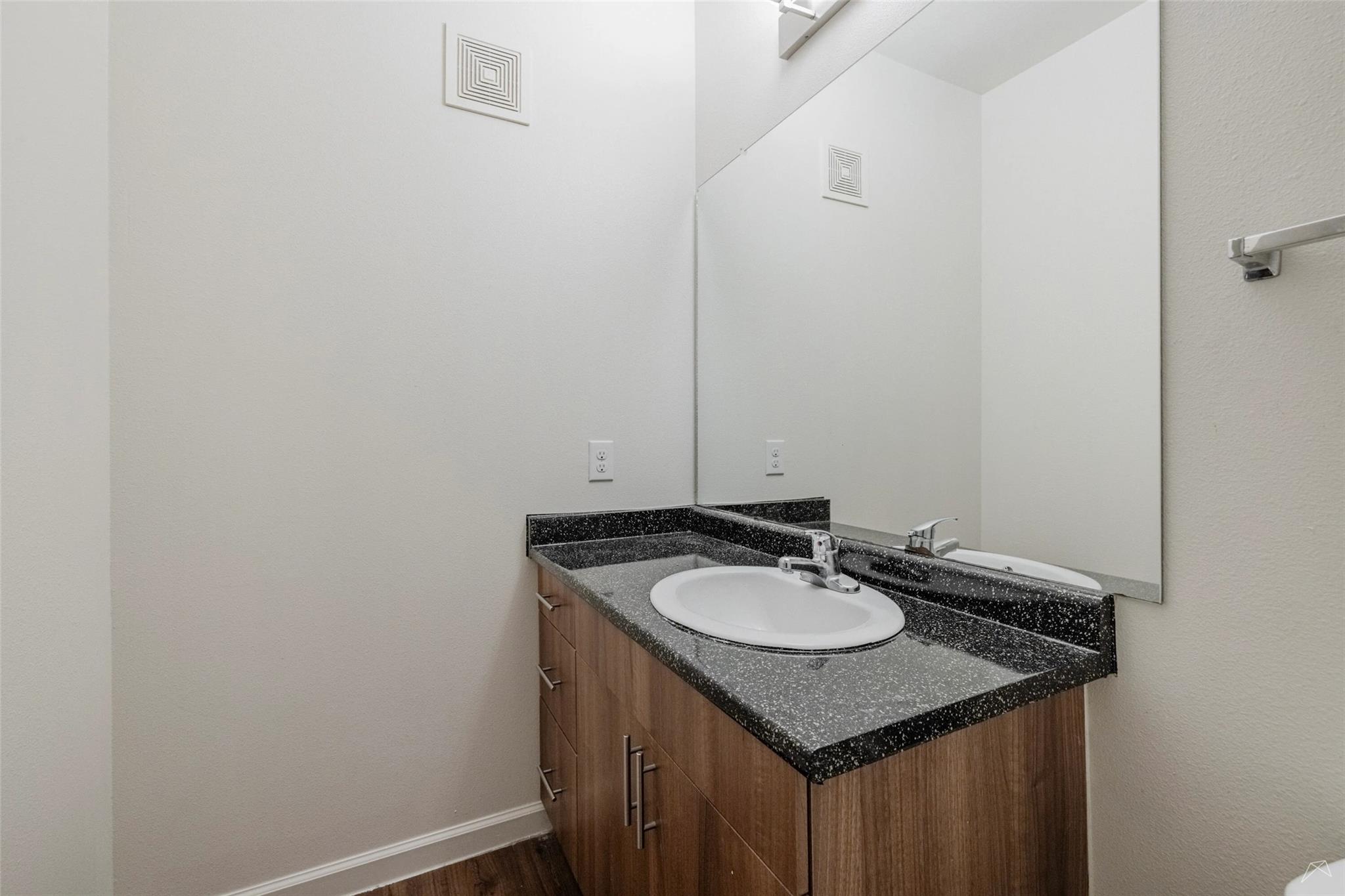 5605 Springdale Rd # 4-4-4406, Austin, TX 78723