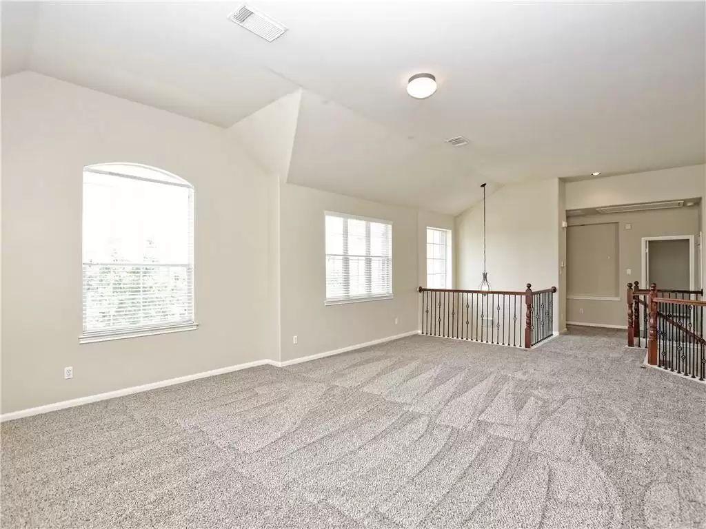 7005 Via Correto Dr, Austin, TX 78749