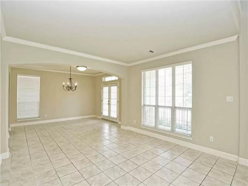 7005 Via Correto Dr, Austin, TX 78749