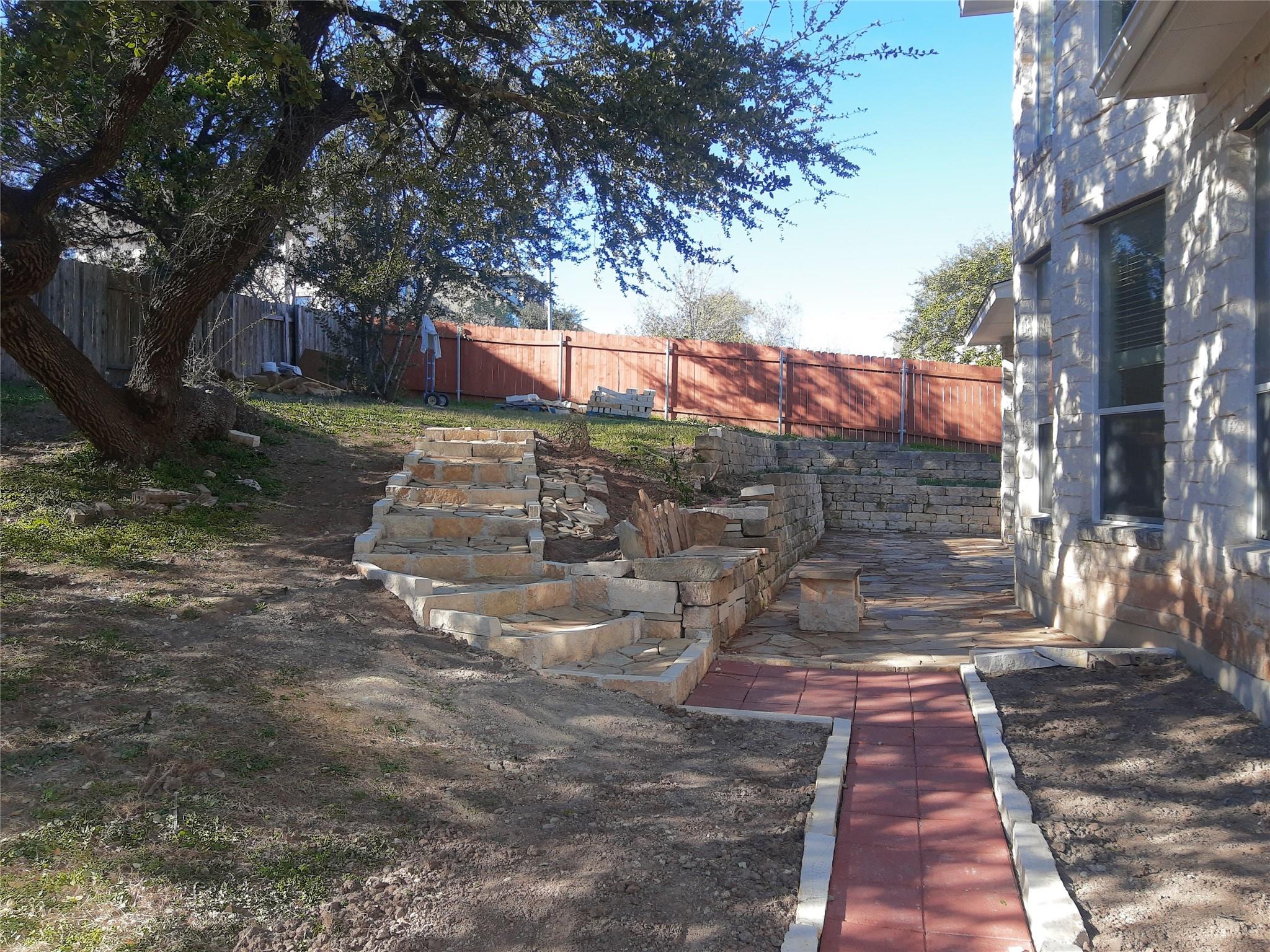 7005 Via Correto Dr, Austin, TX 78749