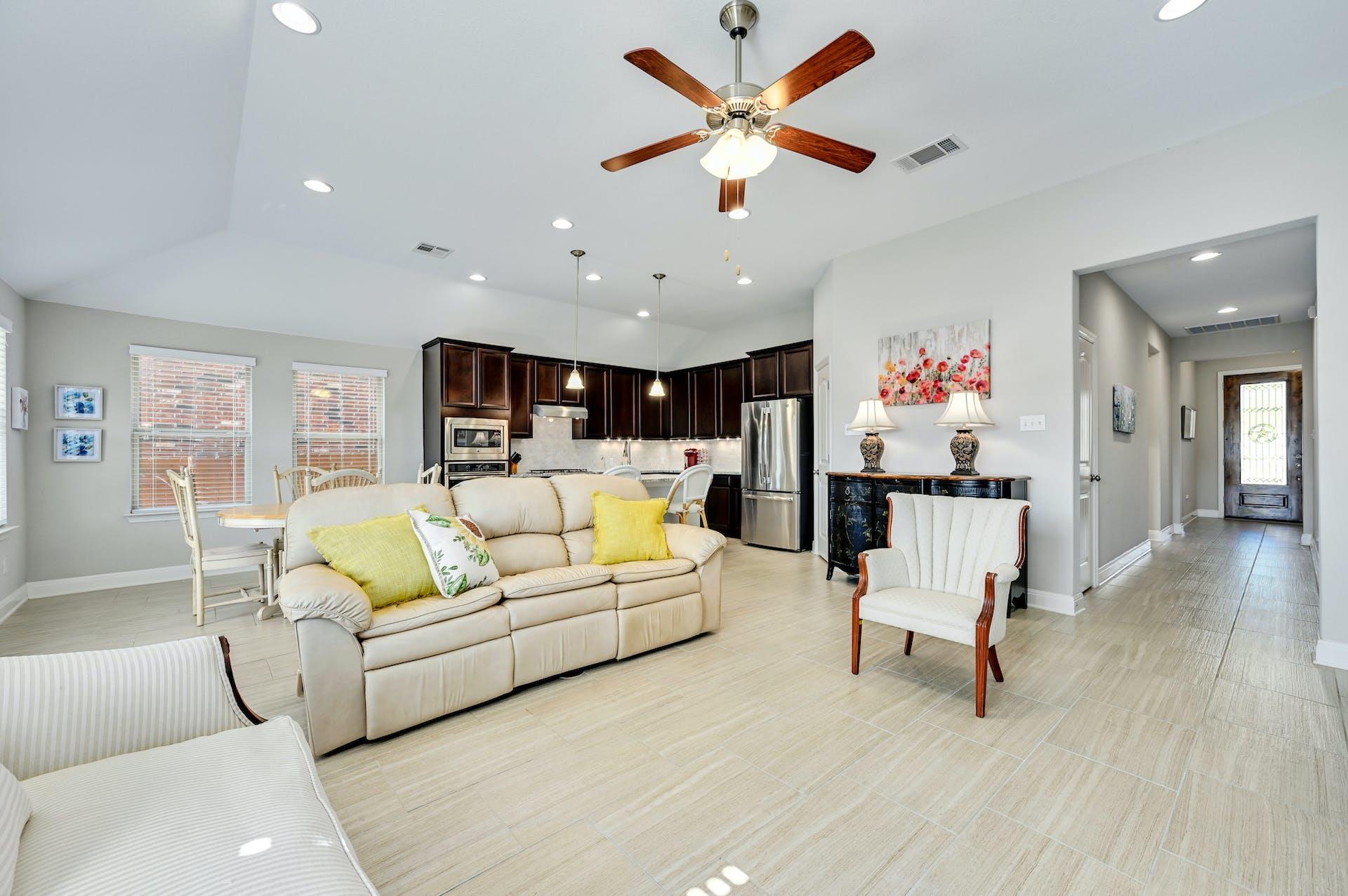 5805 Buchanan Draw Rd, Austin, TX 78738