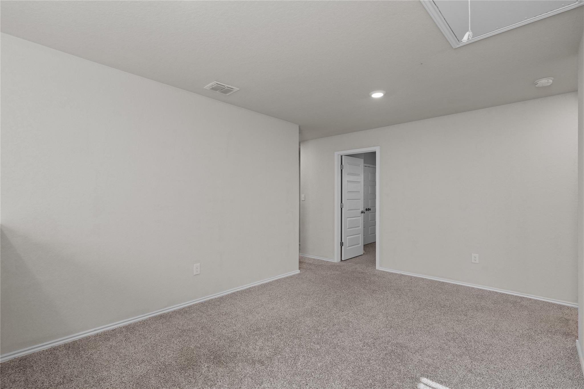 222 Jaycen Ln, New Braunfels, TX 78130