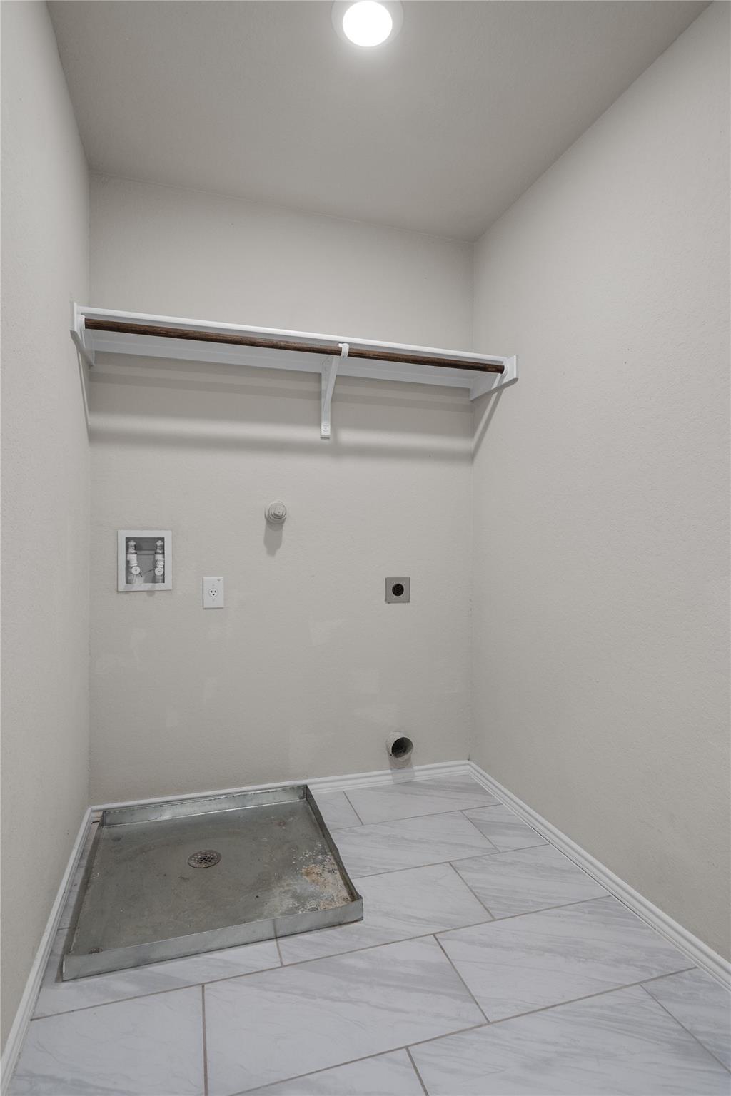 222 Jaycen Ln, New Braunfels, TX 78130