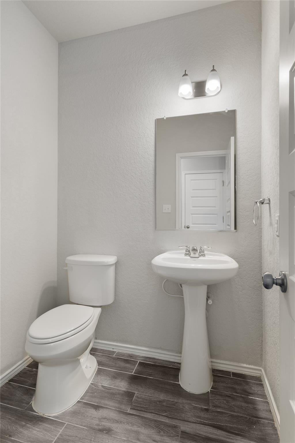 222 Jaycen Ln, New Braunfels, TX 78130