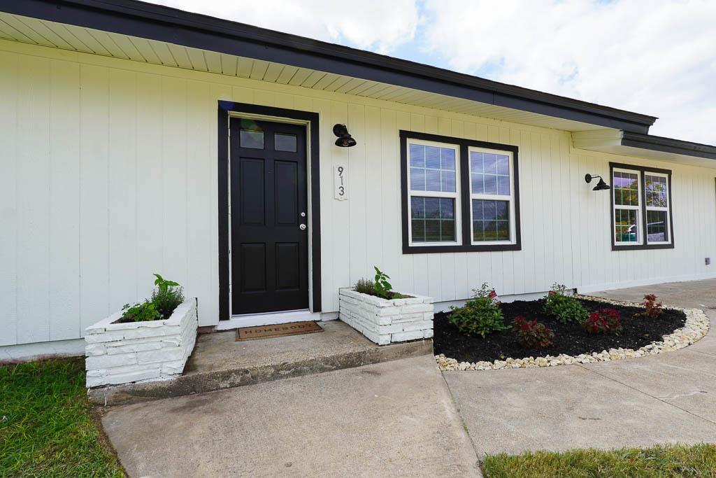 913 Hander Ln, Belton, TX 76513