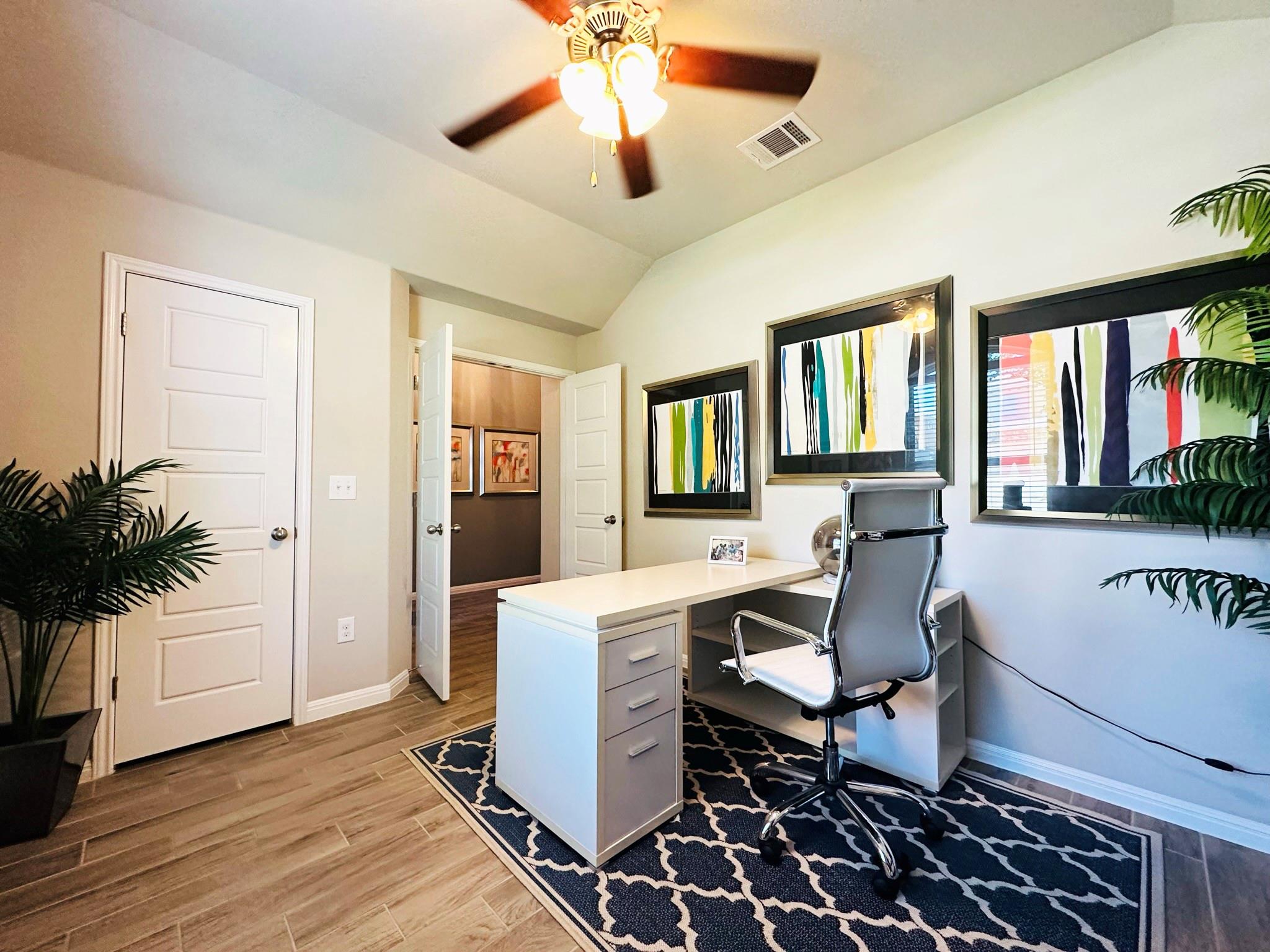 112 Groesbeck Ln, Leander, TX 78641