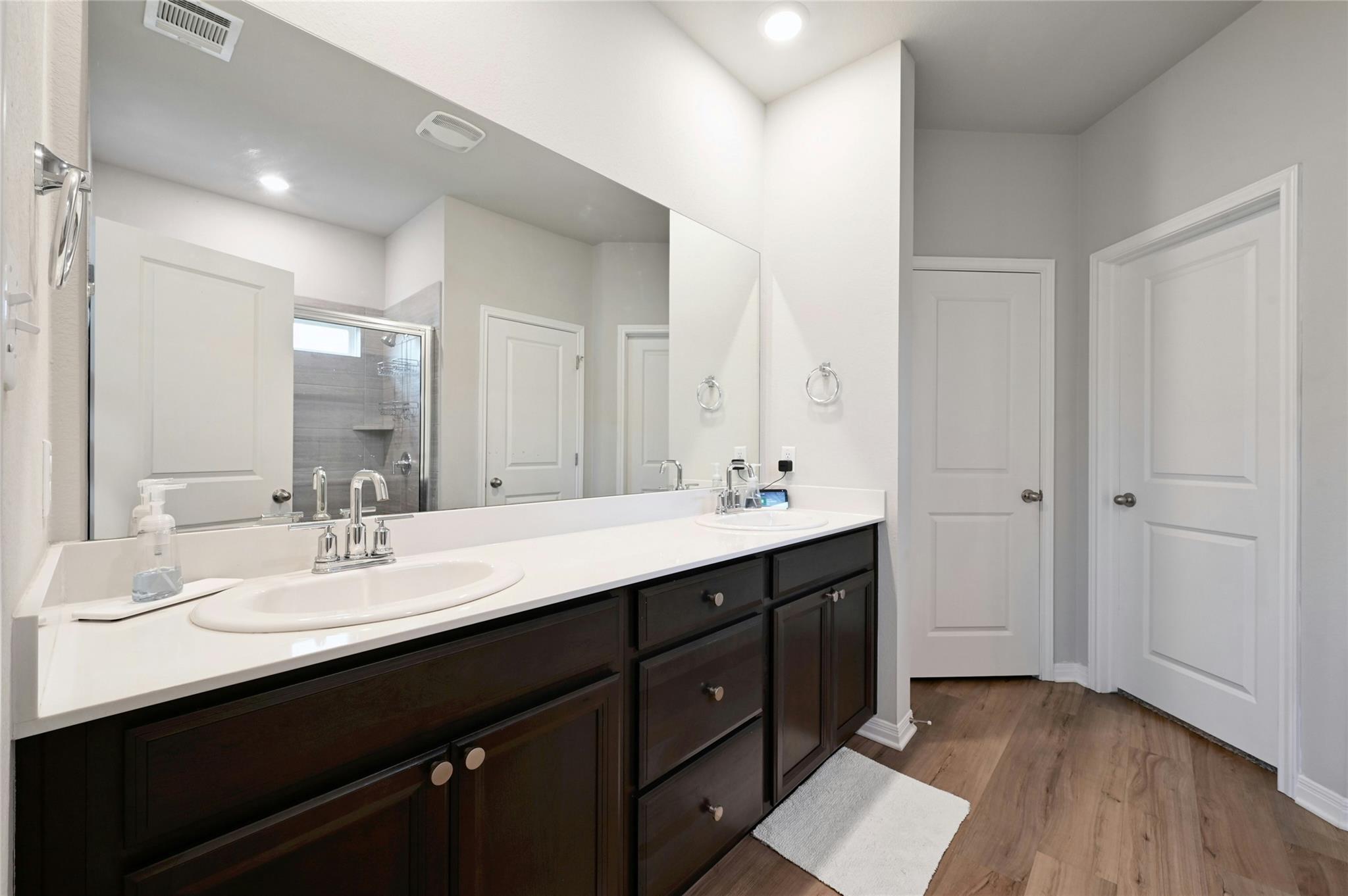 911 Bright Gemstone Way, Austin, TX 78748