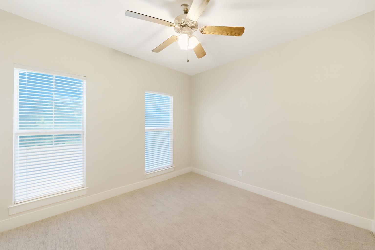 317 Home Place Ln, Salado, TX 76571