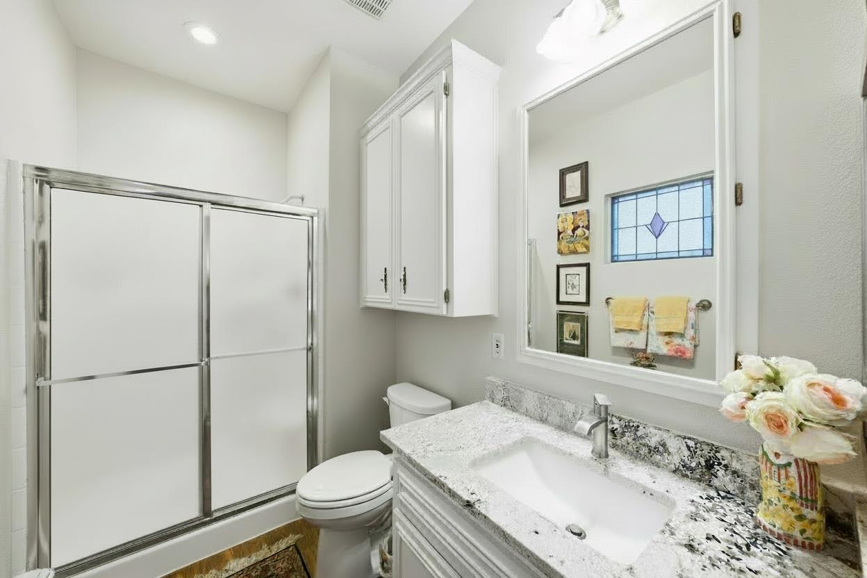 317 Home Place Ln, Salado, TX 76571