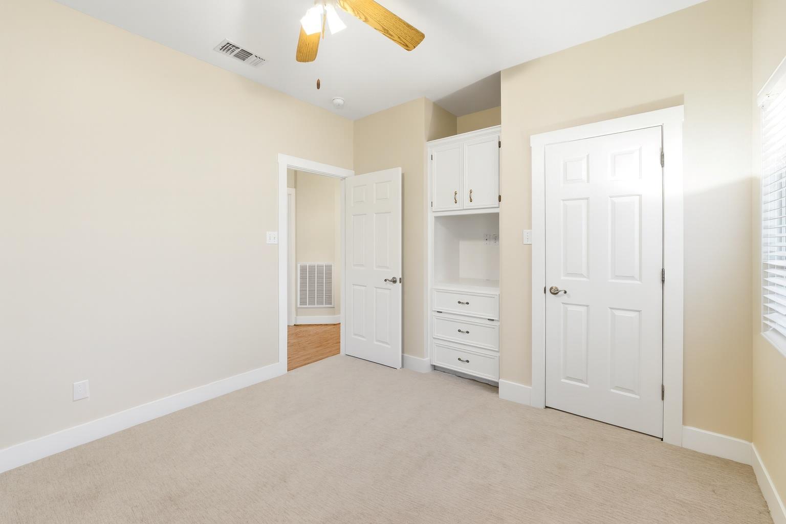 317 Home Place Ln, Salado, TX 76571