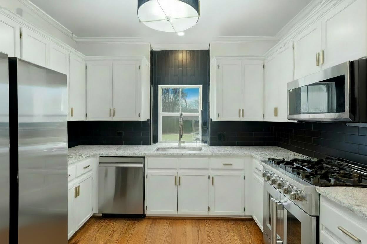 317 Home Place Ln, Salado, TX 76571