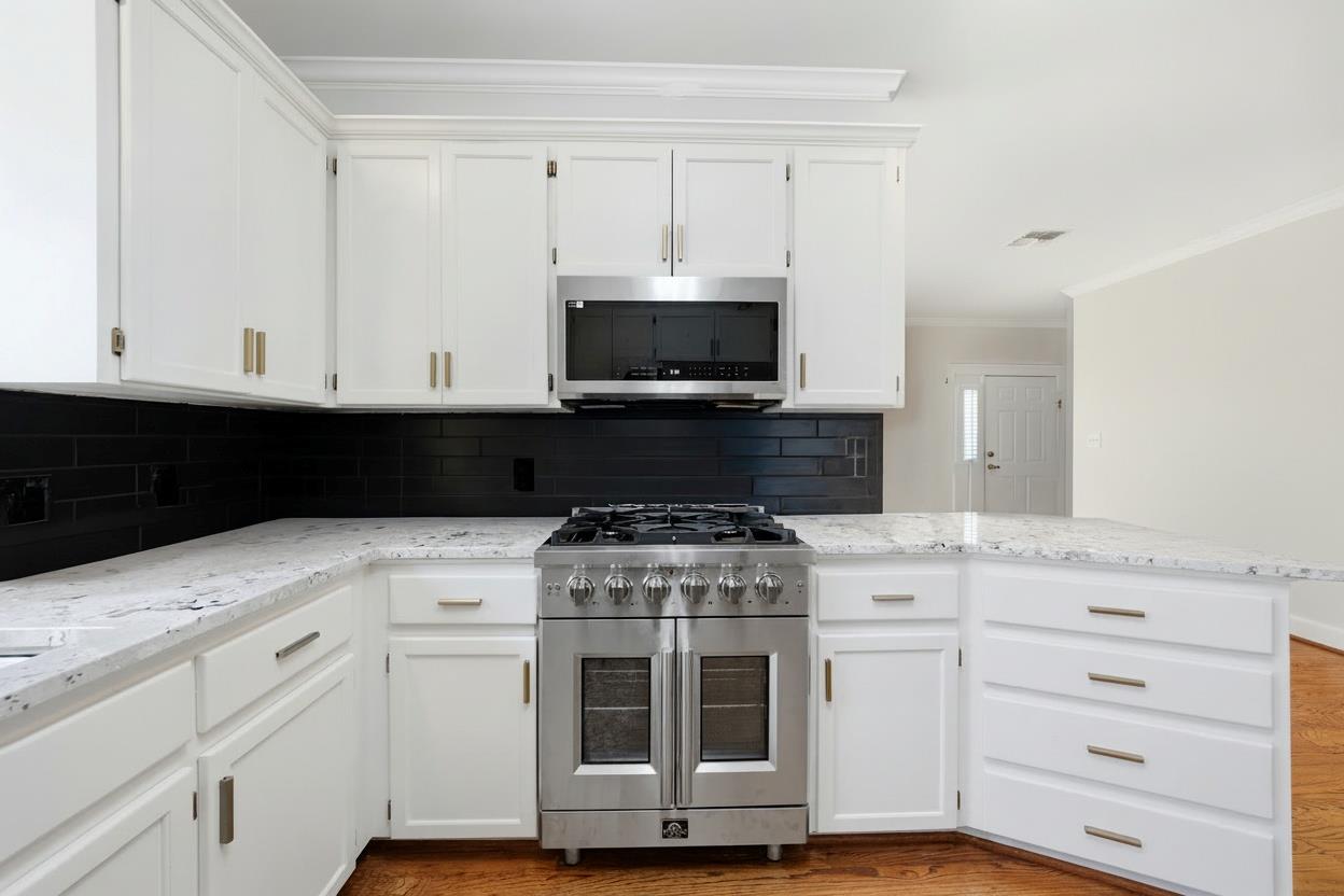 317 Home Place Ln, Salado, TX 76571