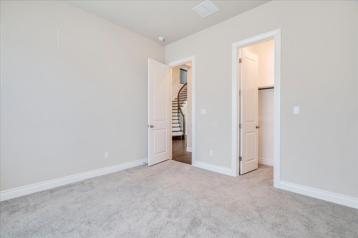 1533 Jay Wolf Dr, Georgetown, TX 78628